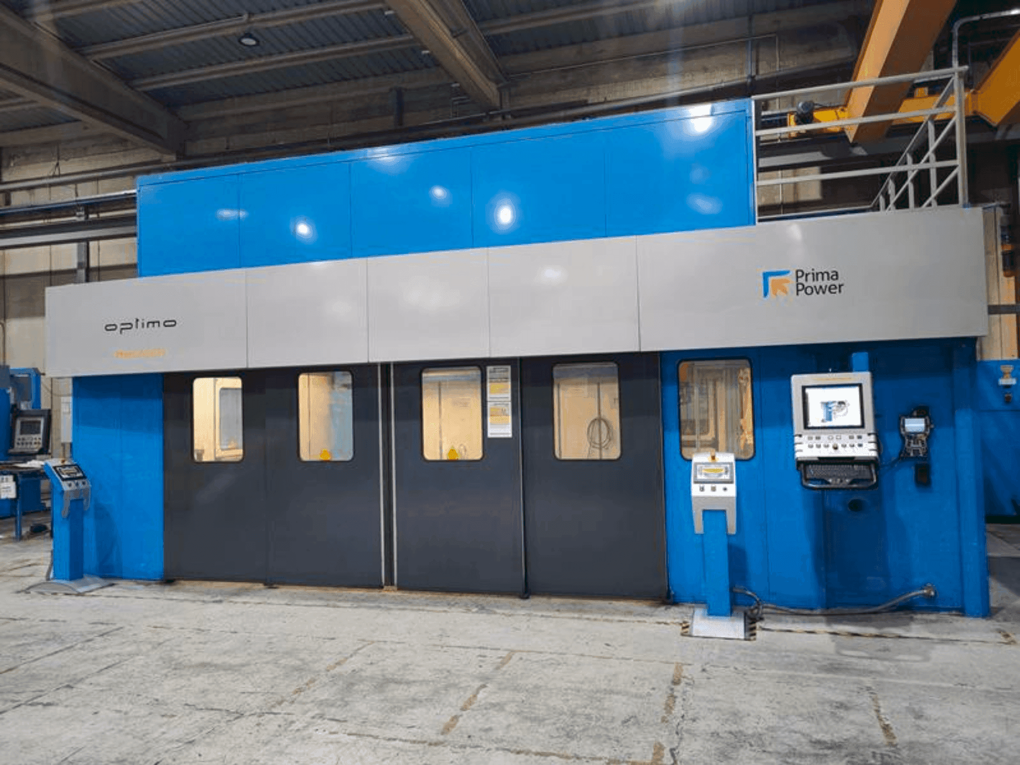 Prikaz  stroja Prima Power Optimo TheLASER  sprijeda