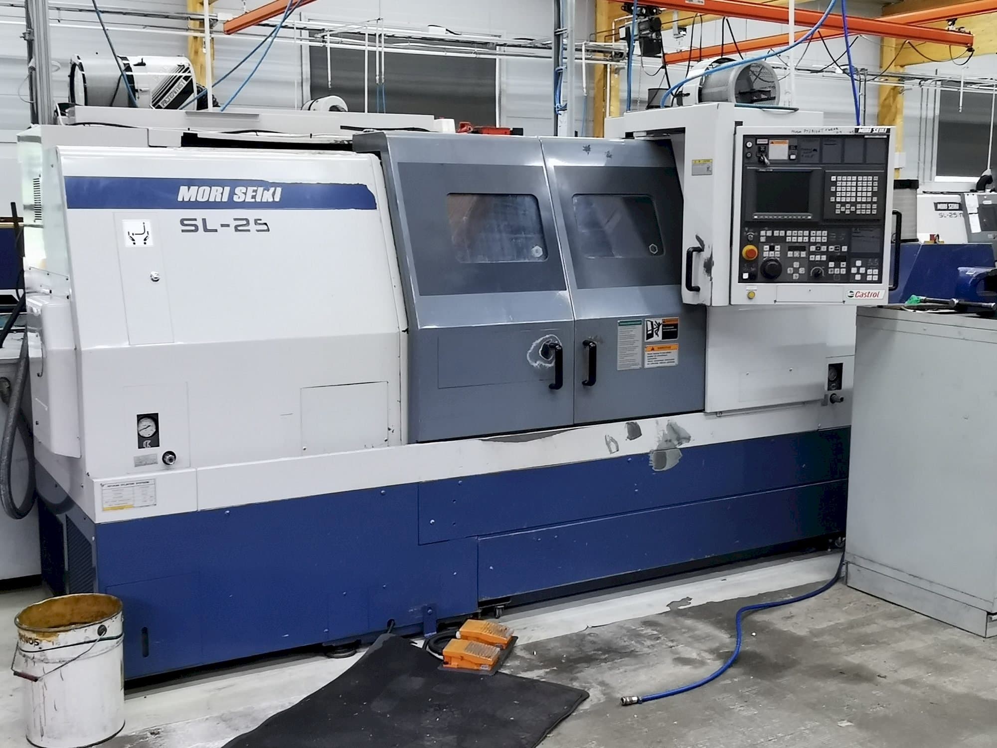 Prikaz  stroja MORI SEIKI SL-250 BMY  sprijeda