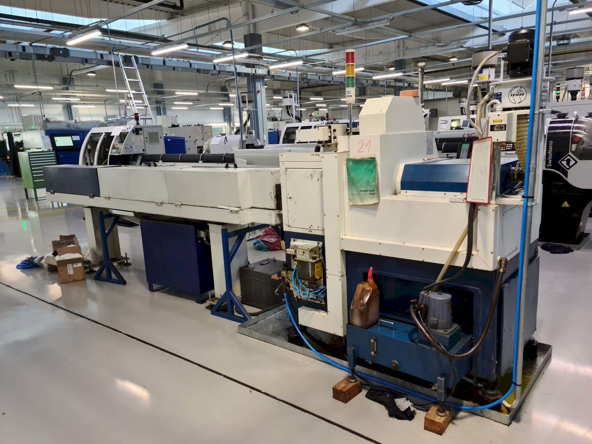 Prikaz  stroja KMT Speed 12  sprijeda