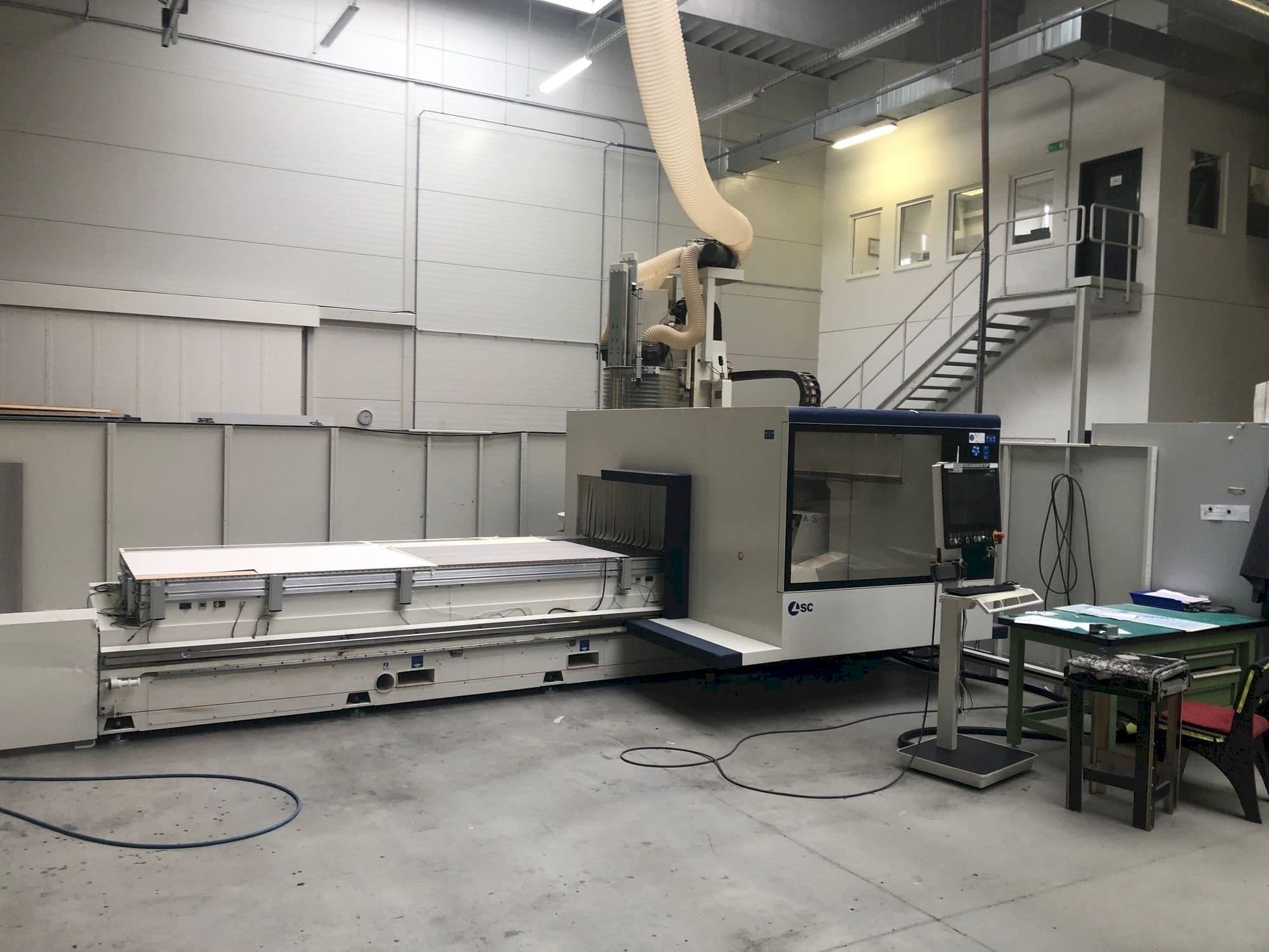 Prikaz  stroja SCM ACCORD 50 FX-M  sprijeda