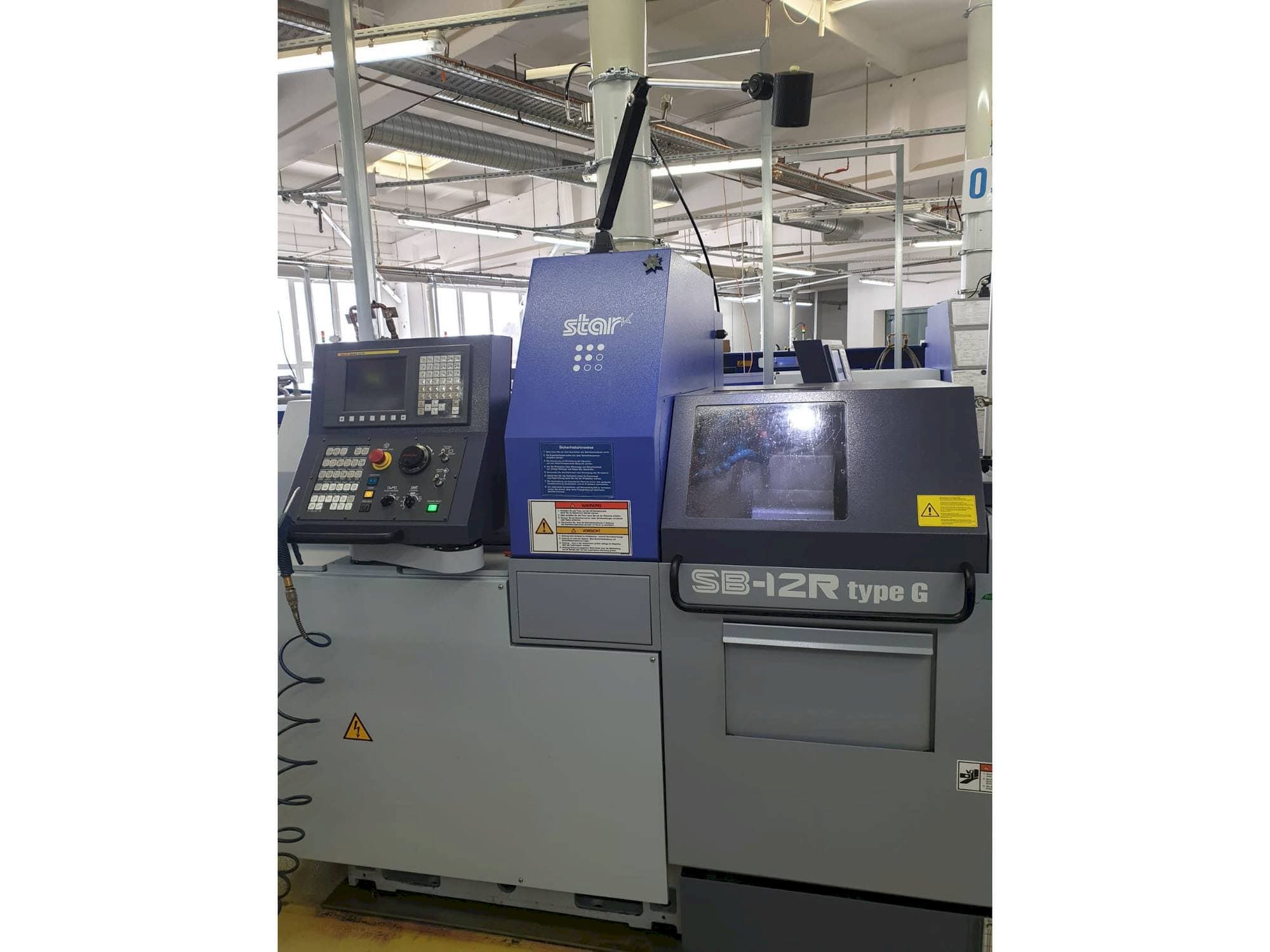 Prikaz  stroja Star SB12 RG  sprijeda