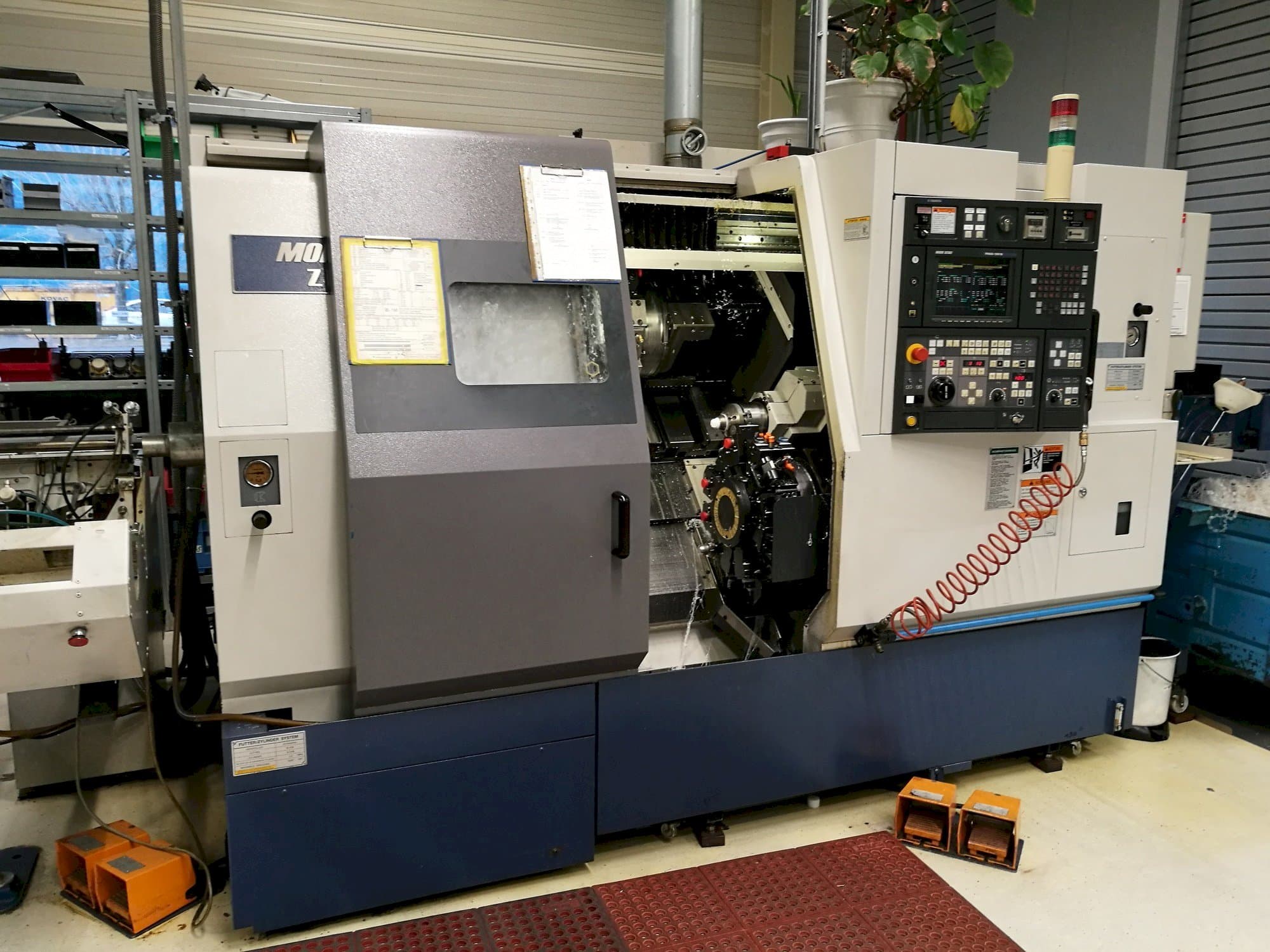 Prikaz  stroja MORI SEIKI ZL 150 MSC  sprijeda