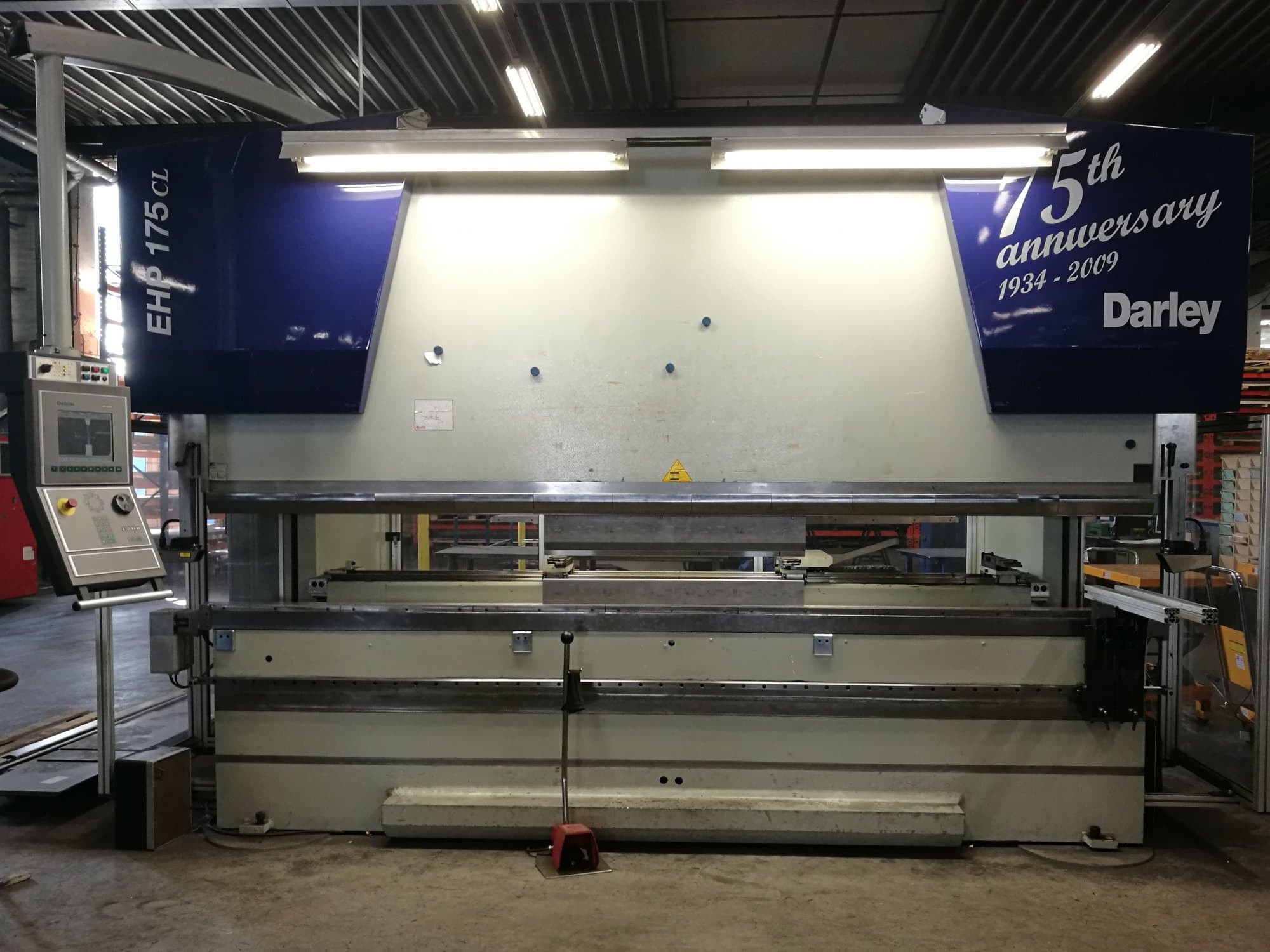 Prikaz  stroja Darley EHP LS 175.36/31 CL sprijeda