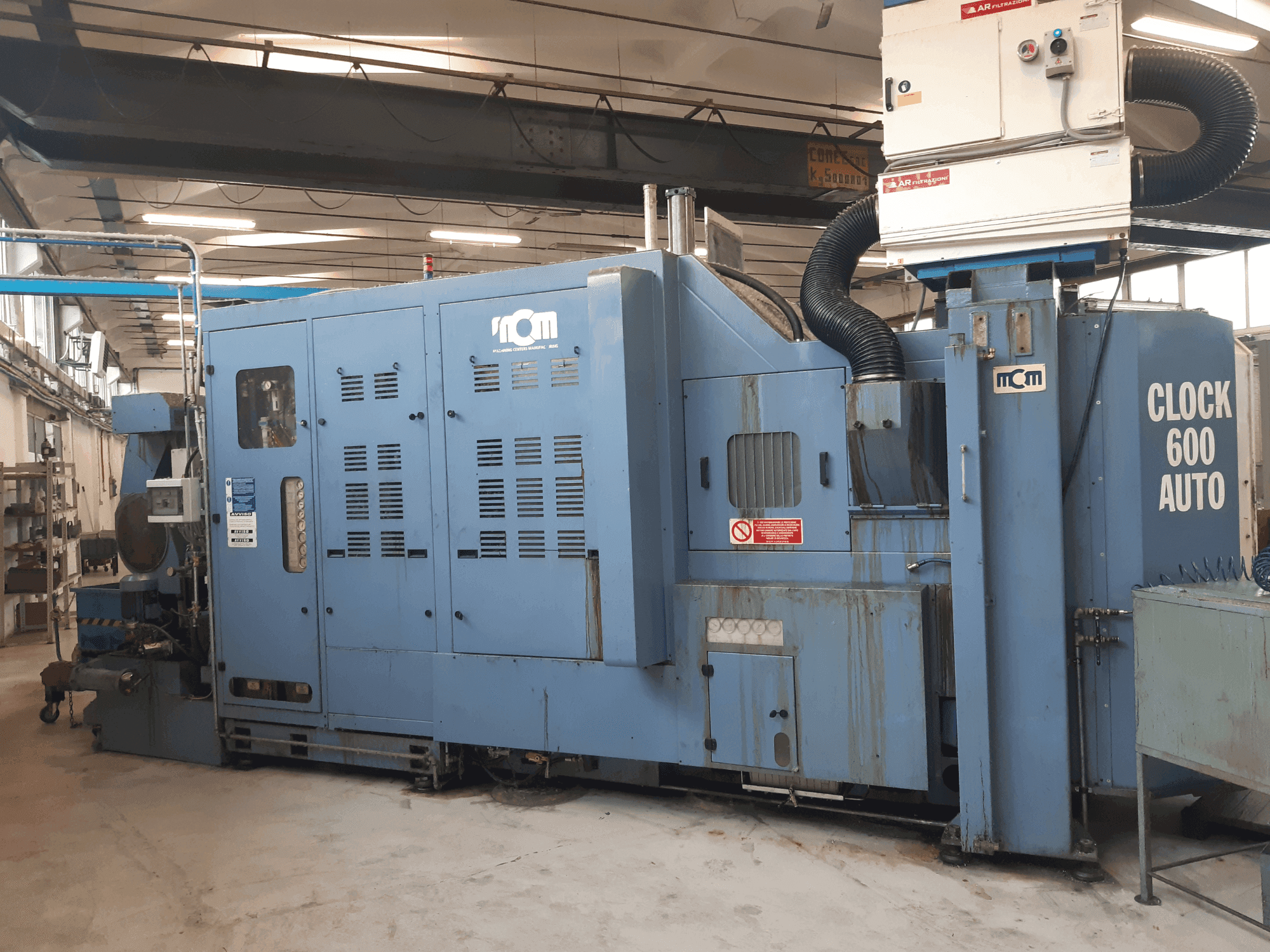 Prikaz  stroja MCM Clock 600 Auto  sprijeda