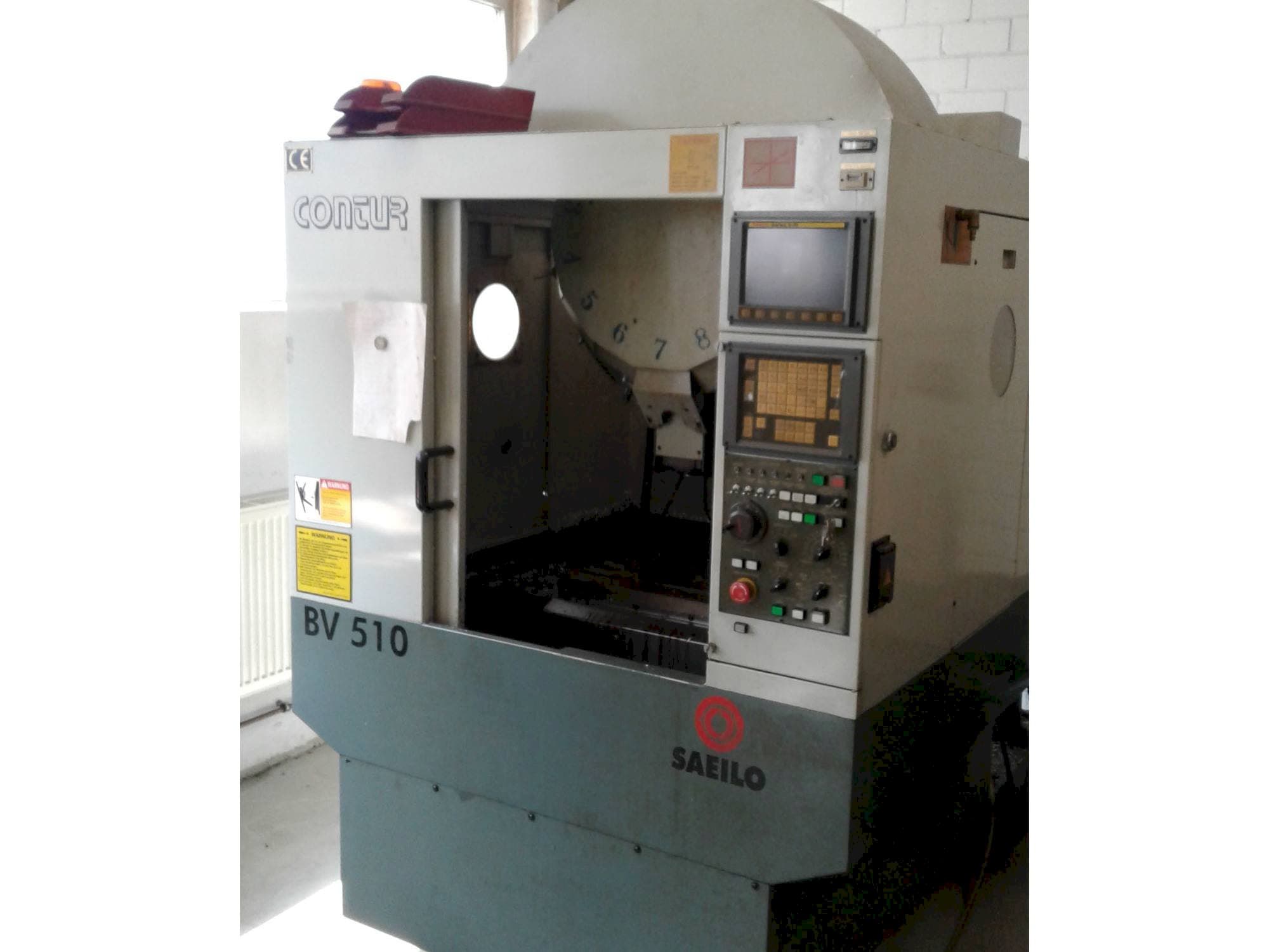 Prikaz  stroja Saeilo BV 510  sprijeda