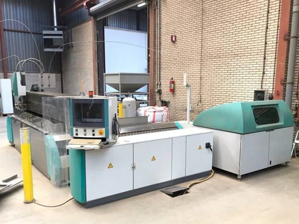 Prikaz  stroja Flow WMC 3020  sprijeda