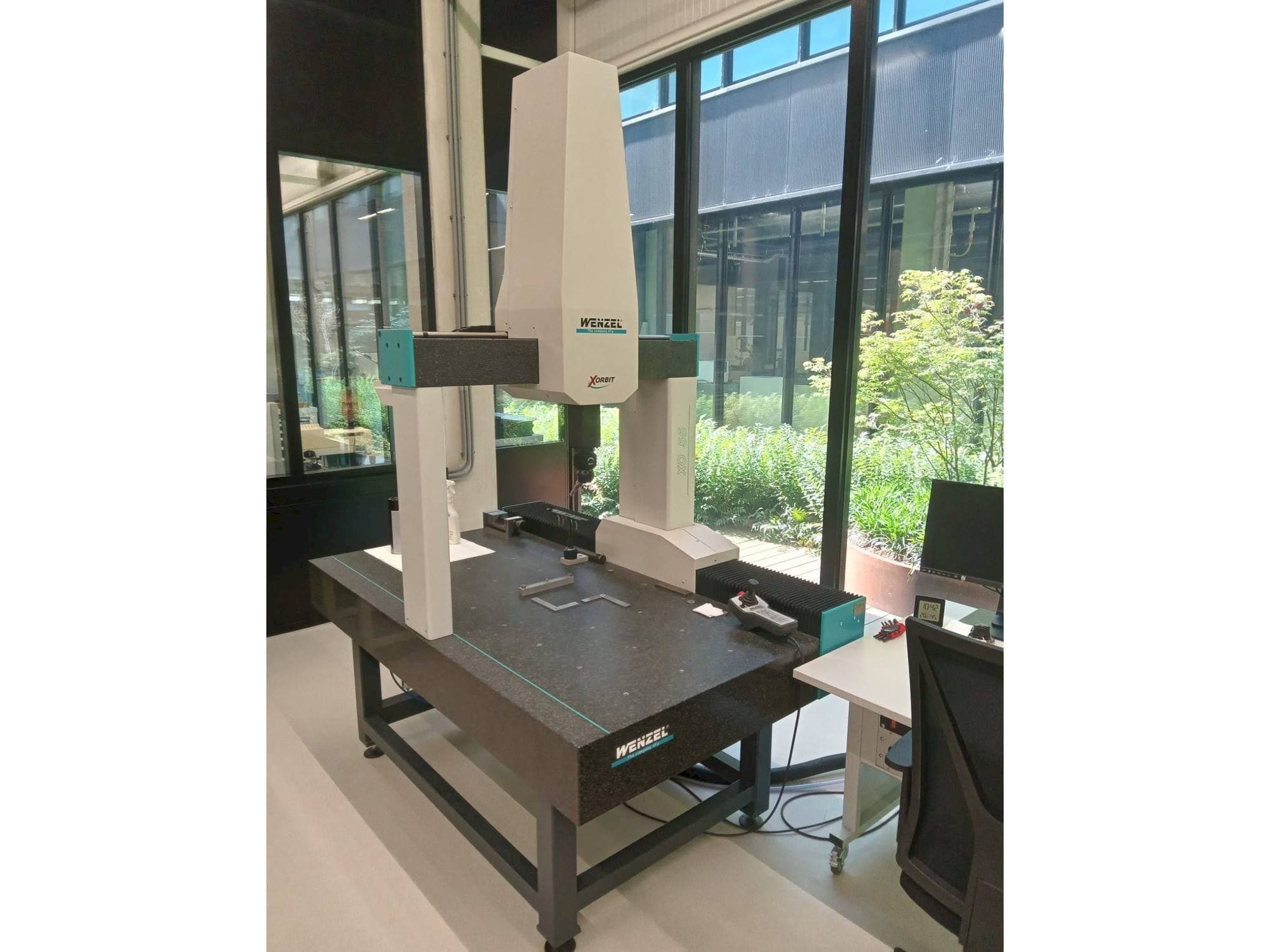 Prikaz  stroja Wenzel XO-55  sprijeda