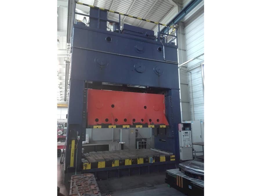 Prikaz  stroja Erfurt PKZZ 1000/4000  sprijeda