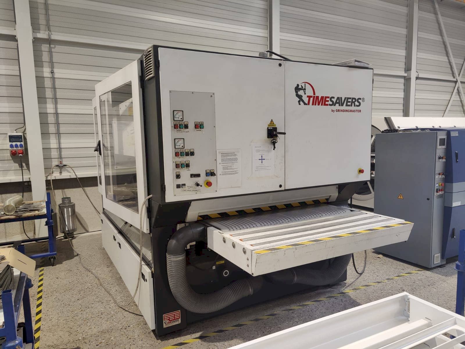 Prikaz  stroja TIMESAVERS 42-series-1350-WRB  sprijeda