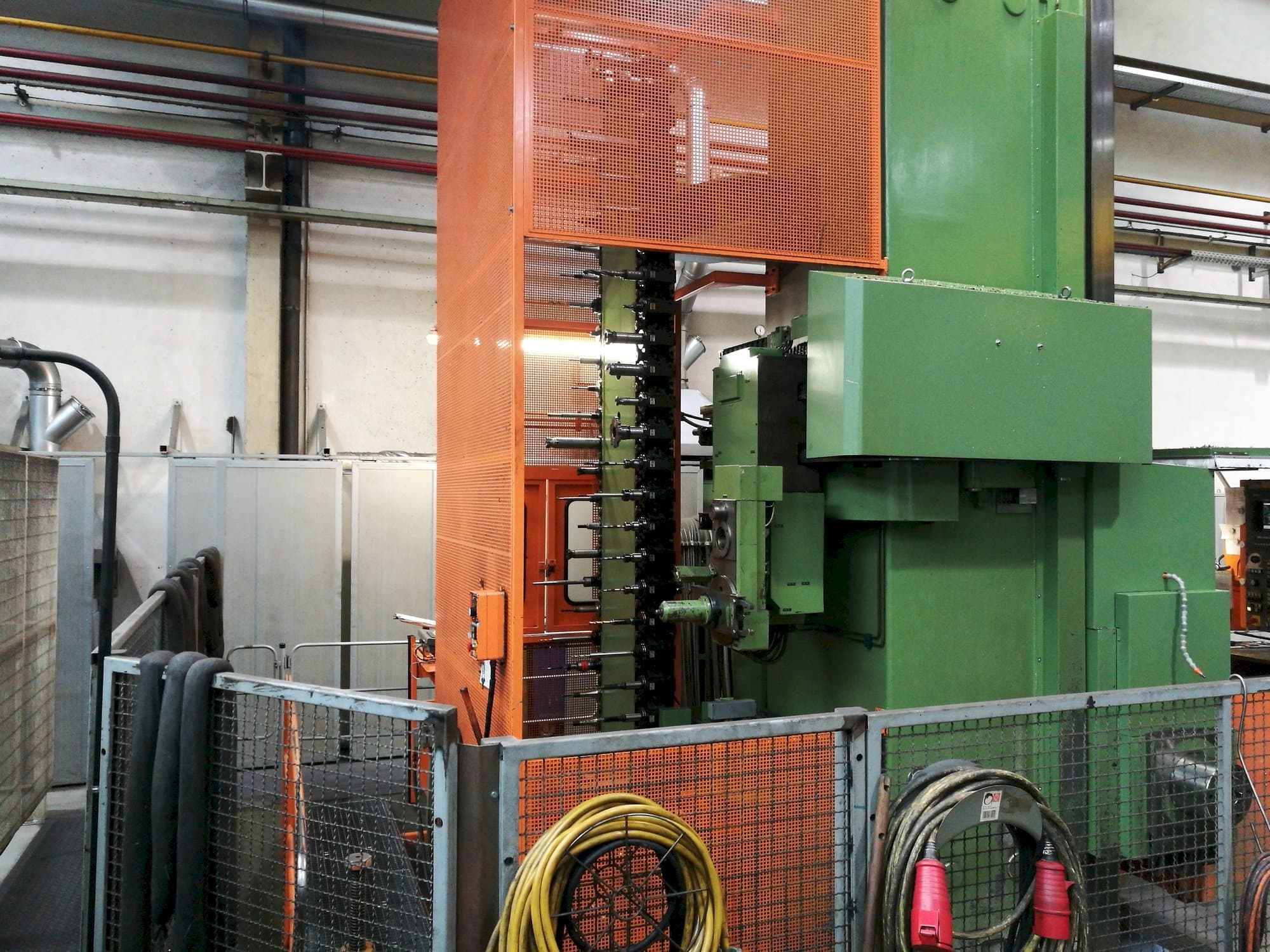 Prikaz  stroja WOTAN Rapid 3K  sprijeda