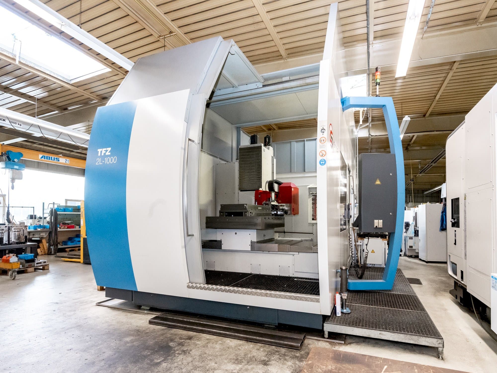 Prikaz  stroja SAMAG TFZ 2L-1000  sprijeda