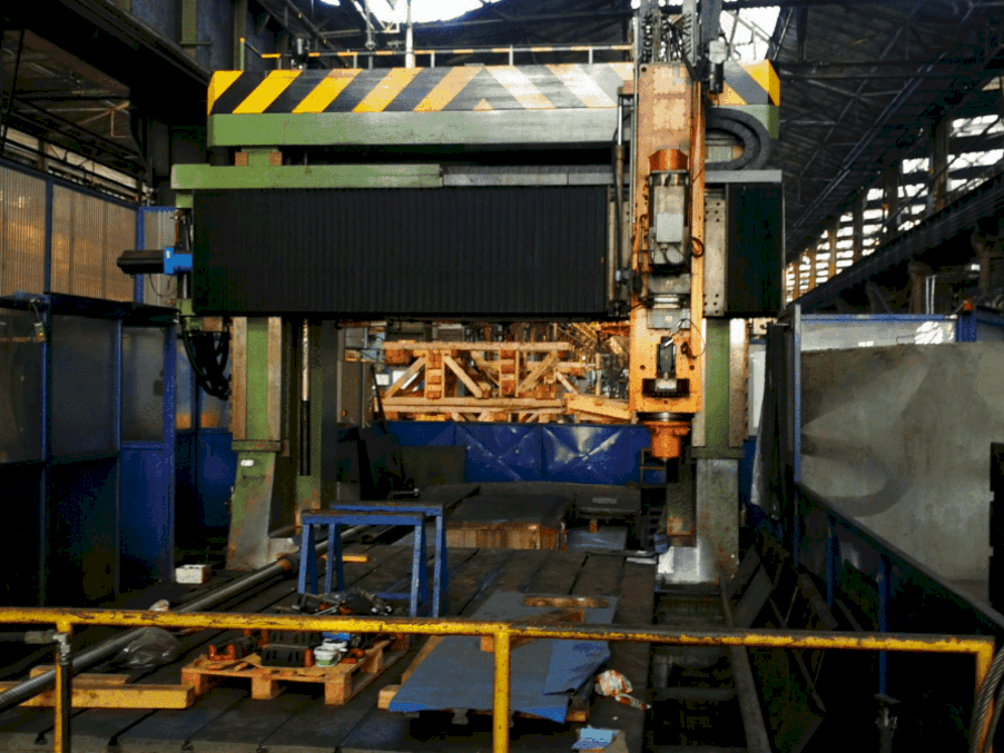 Prikaz  stroja FFZ 30-60  sprijeda