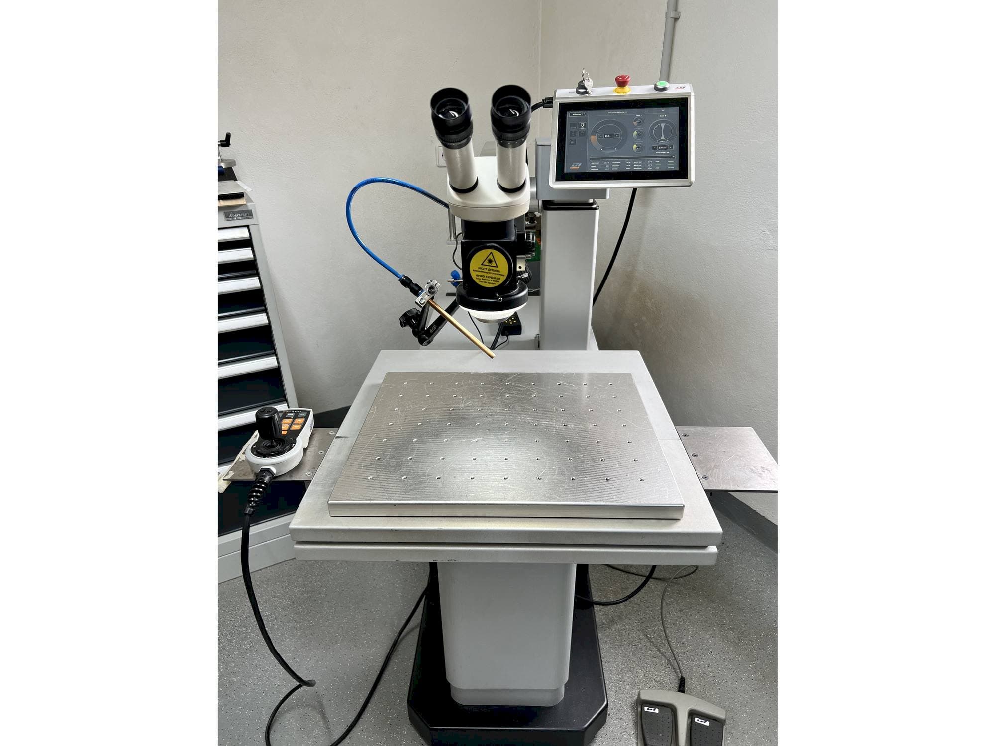 Prikaz  stroja ORLaser LRS EVO 160W  sprijeda