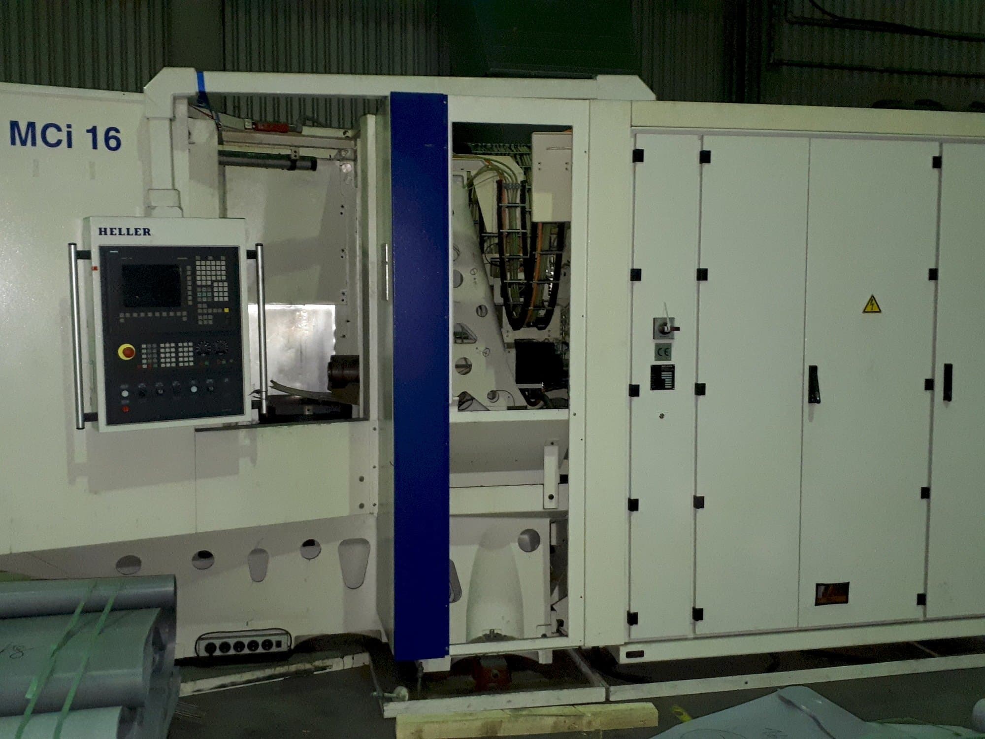 Prikaz  stroja HELLER MCi 16  sprijeda