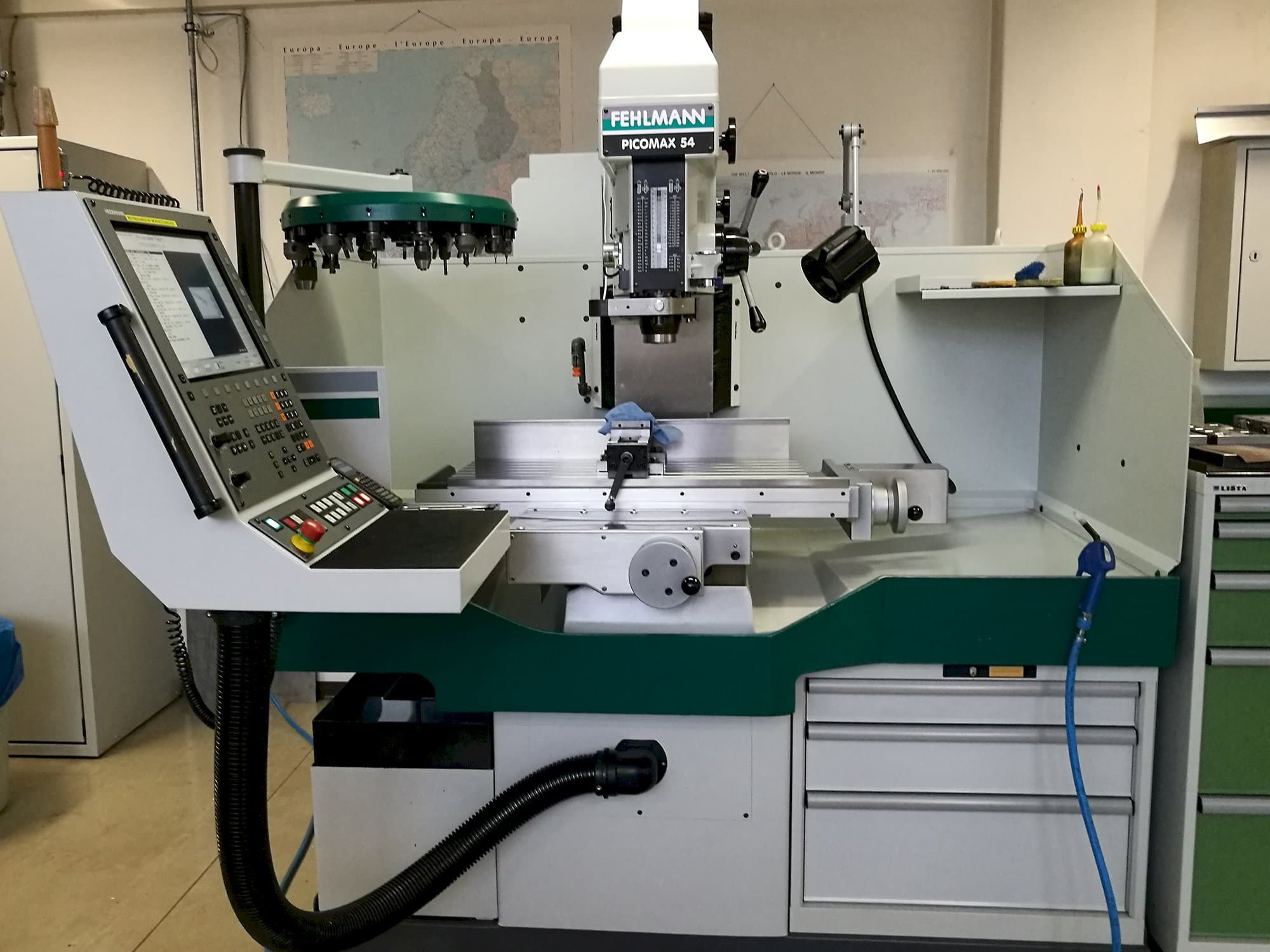 Prikaz  stroja FEHLMANN PICOMAX 54 sprijeda