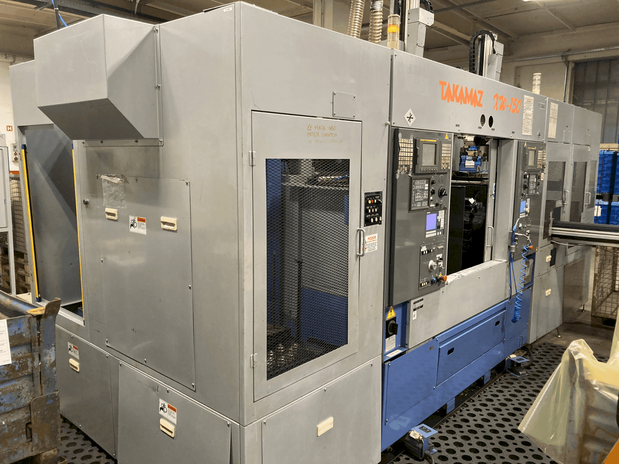 Prikaz  stroja Takamaz XW-150  sprijeda