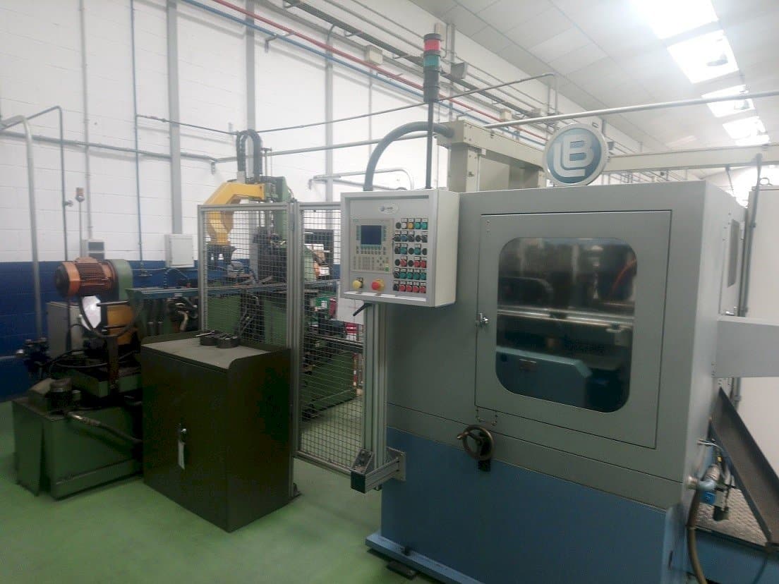 Prikaz  stroja Lanbi									 Lanbi  sprijeda