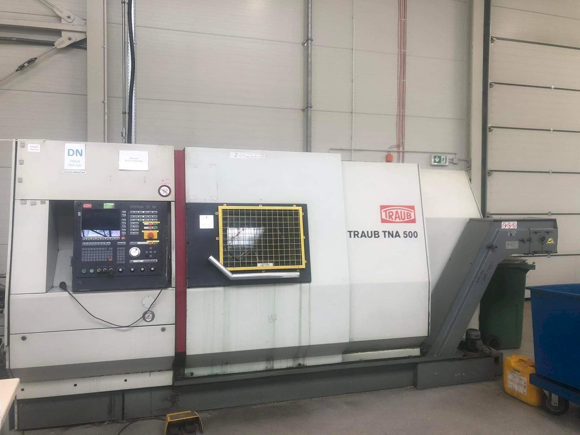 Prikaz  stroja TRAUB TNA 500/600  sprijeda