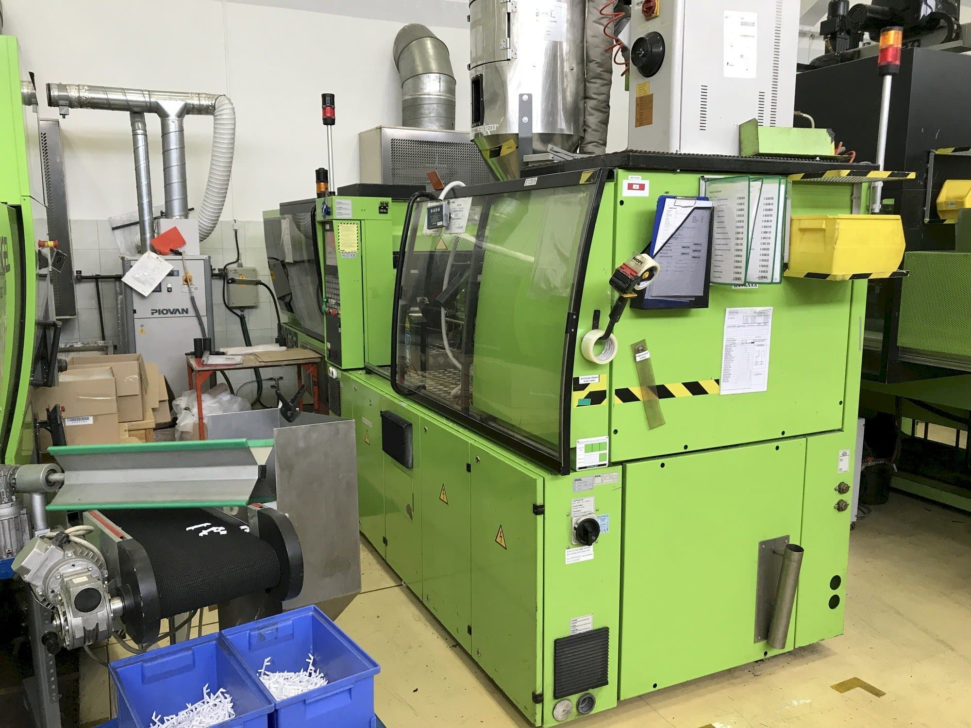 Prikaz  stroja ENGEL VC 500/120 Focus  sprijeda