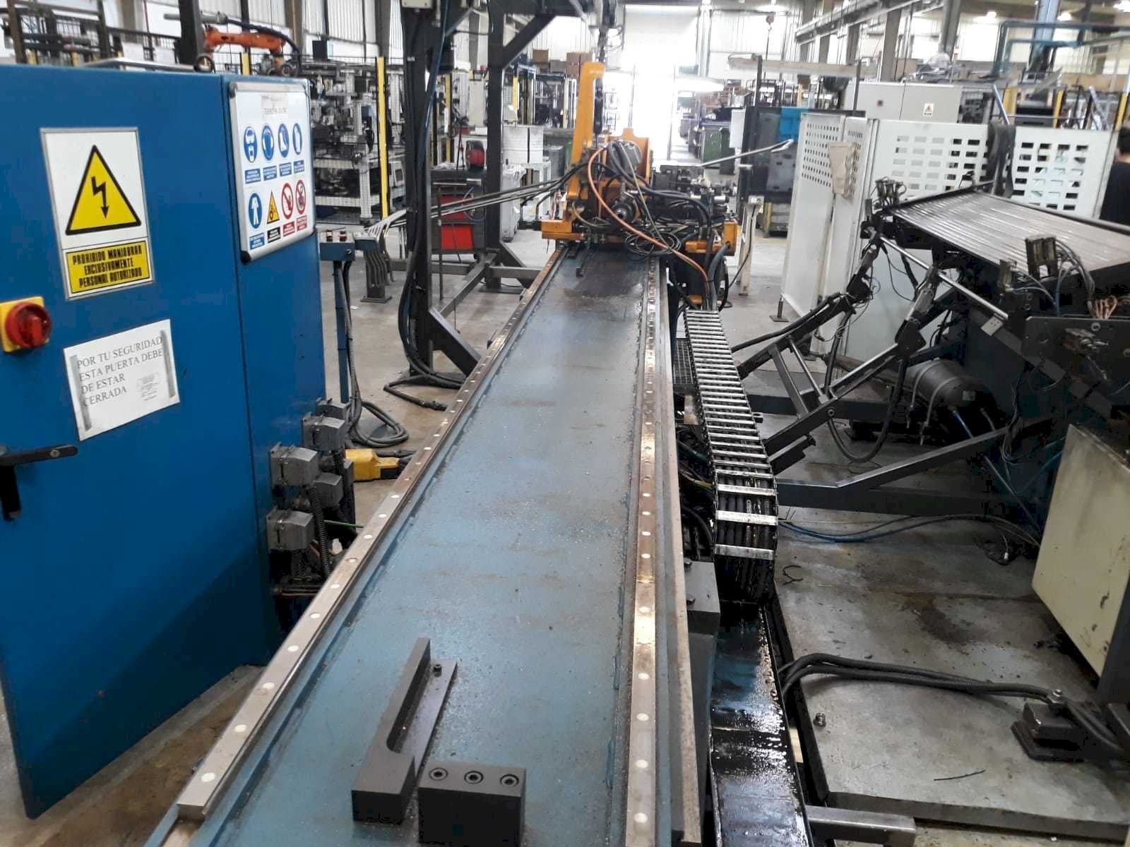 Prikaz  stroja Tejero HR-50-CNC  sprijeda