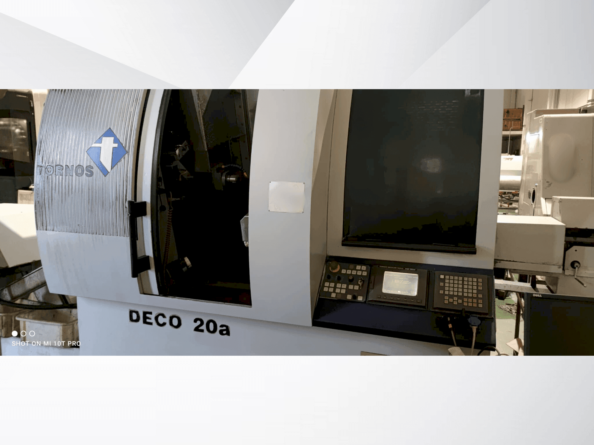 Prikaz  stroja Tornos-Bechler Deco 20a  sprijeda