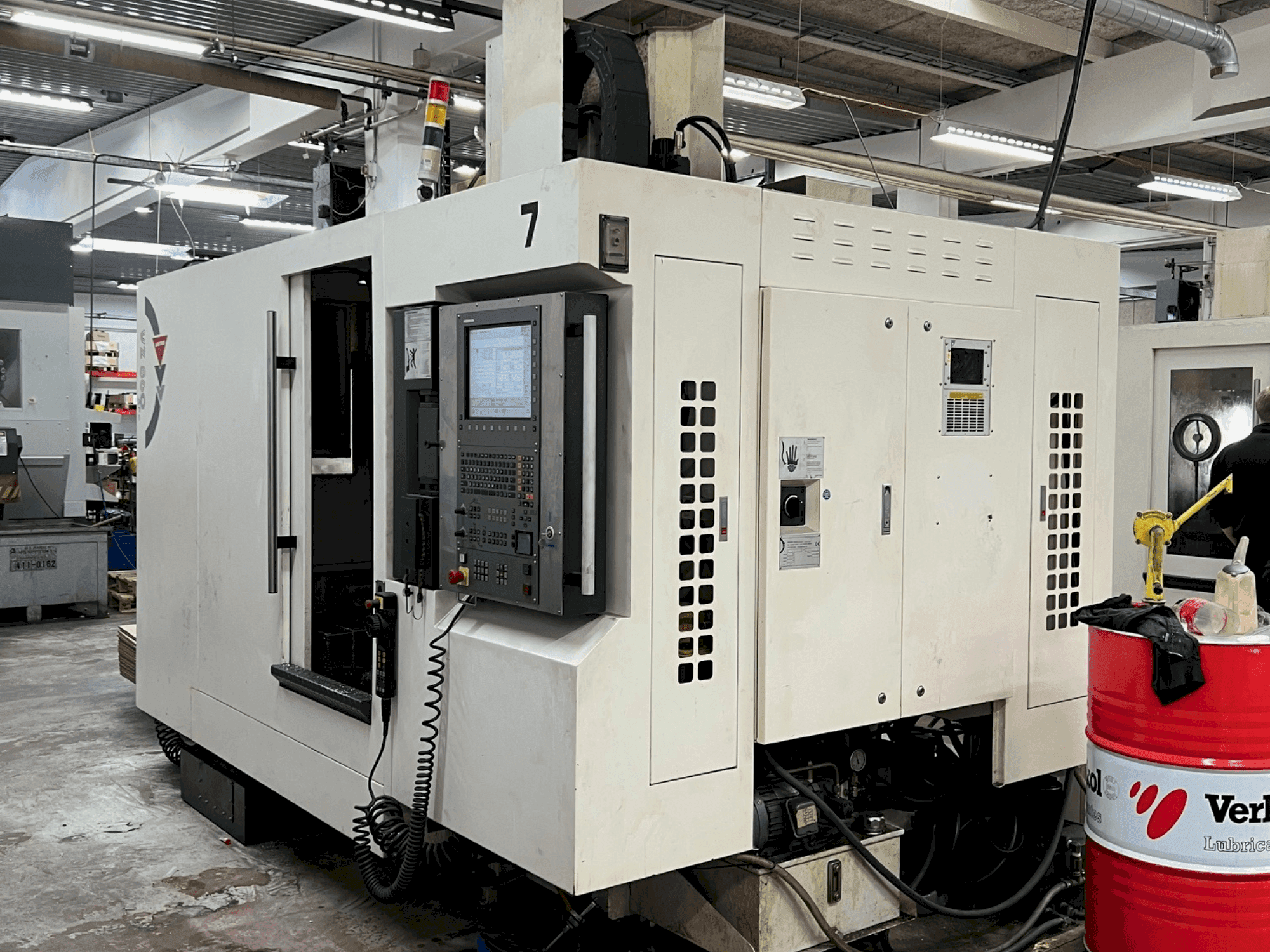 Prikaz  stroja WEMAS VZ 860 APC  sprijeda