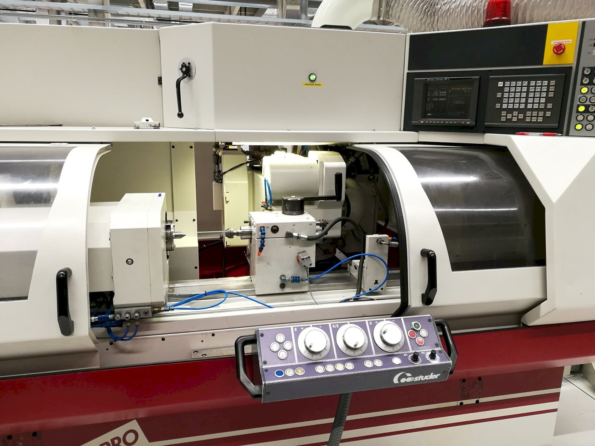 Prikaz  stroja STUDER  S30 lean PRO  sprijeda