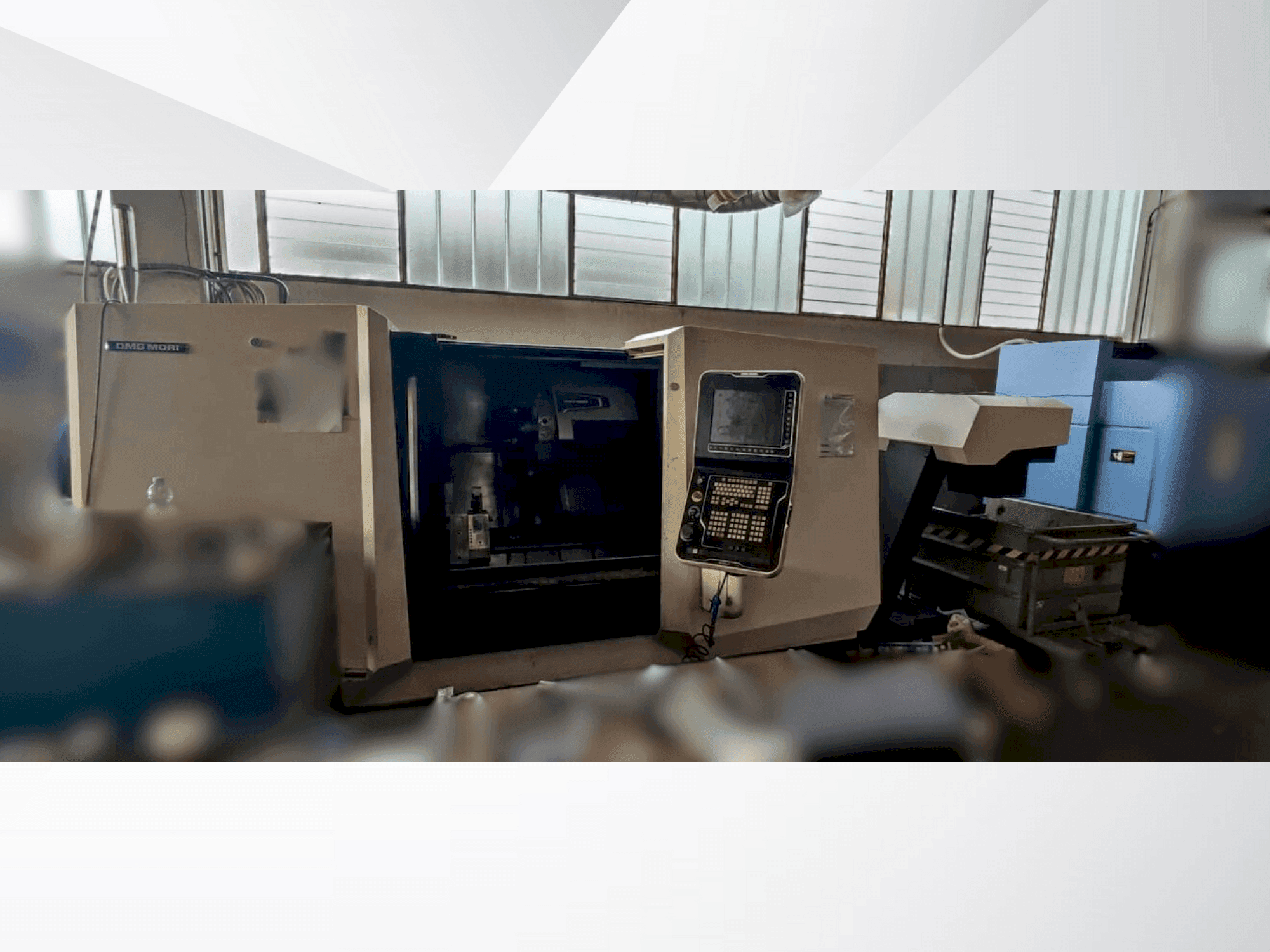 Prikaz  stroja DMG MORI CLX 550  sprijeda