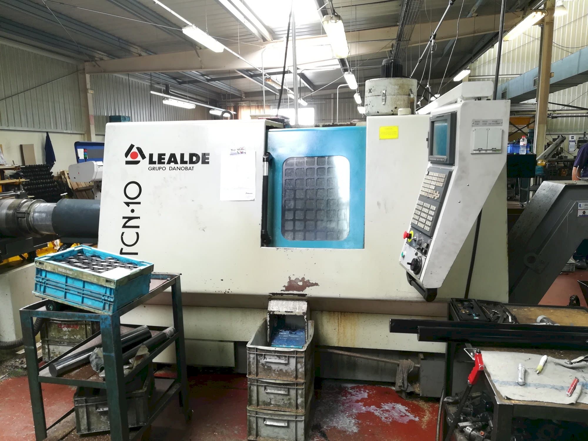 Prikaz  stroja Lealde TCN 10  sprijeda