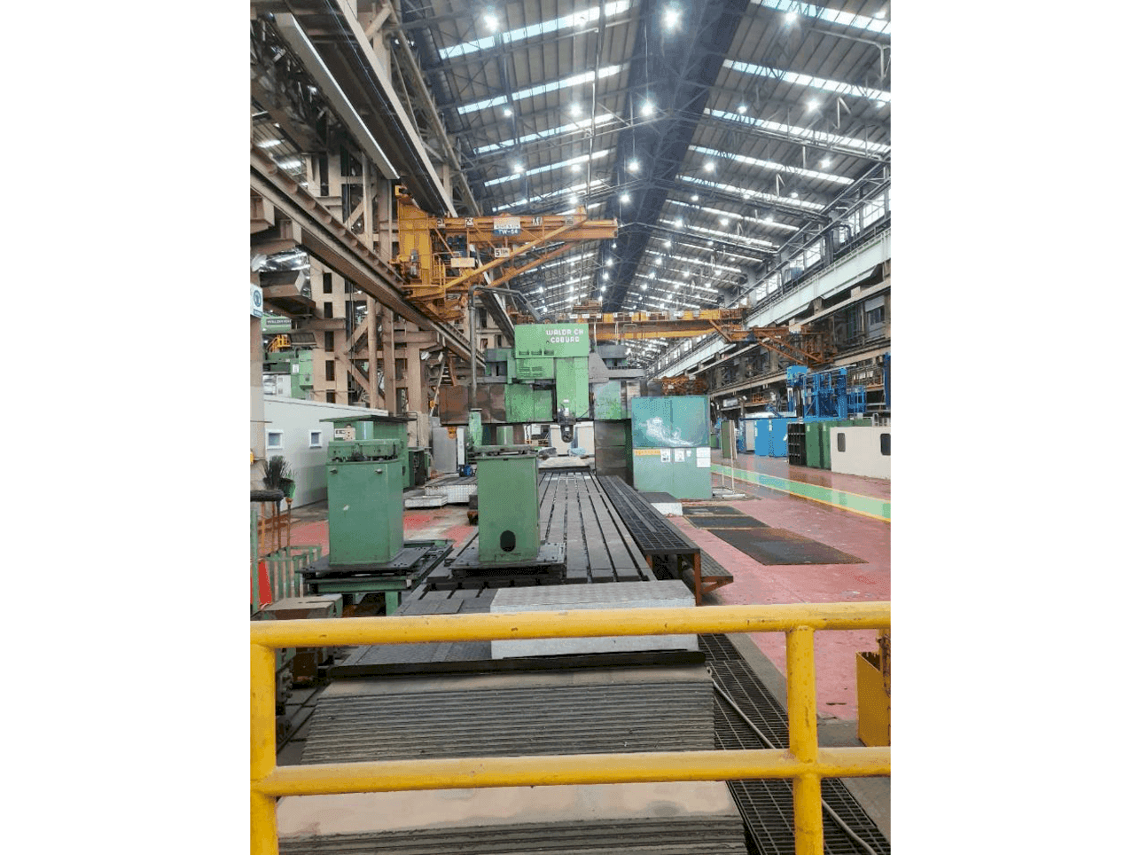 Prikaz  stroja WALDRICH COBURG -  sprijeda