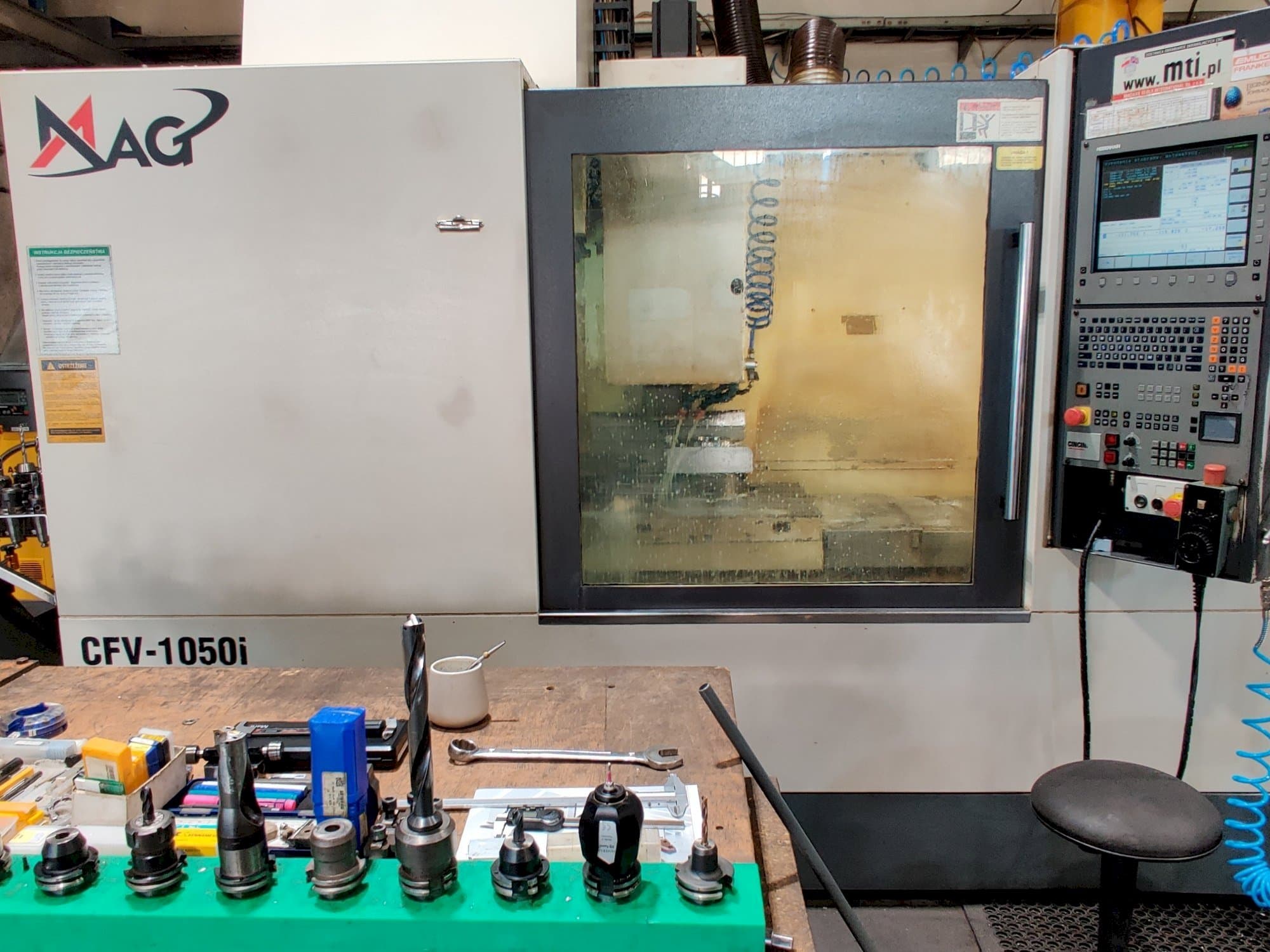 Prikaz  stroja MAG CFV 1050  sprijeda