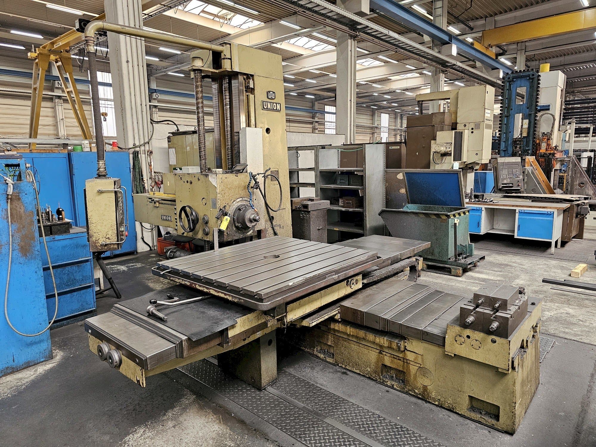 Prikaz  stroja UNION BFT 90  sprijeda