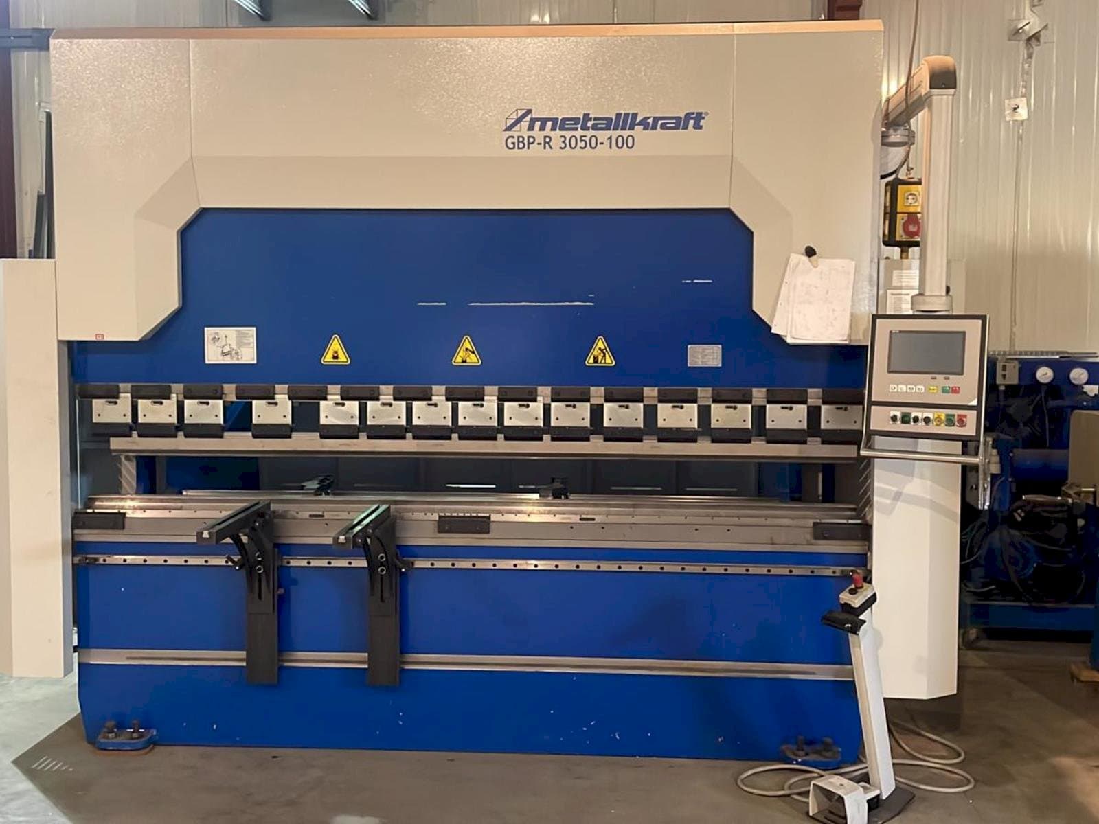Prikaz  stroja Metallkraft  GBPR30540-100  sprijeda