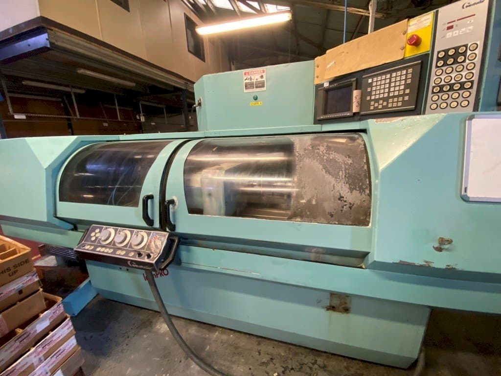 Prikaz  stroja STUDER  S30 lean Pro  sprijeda