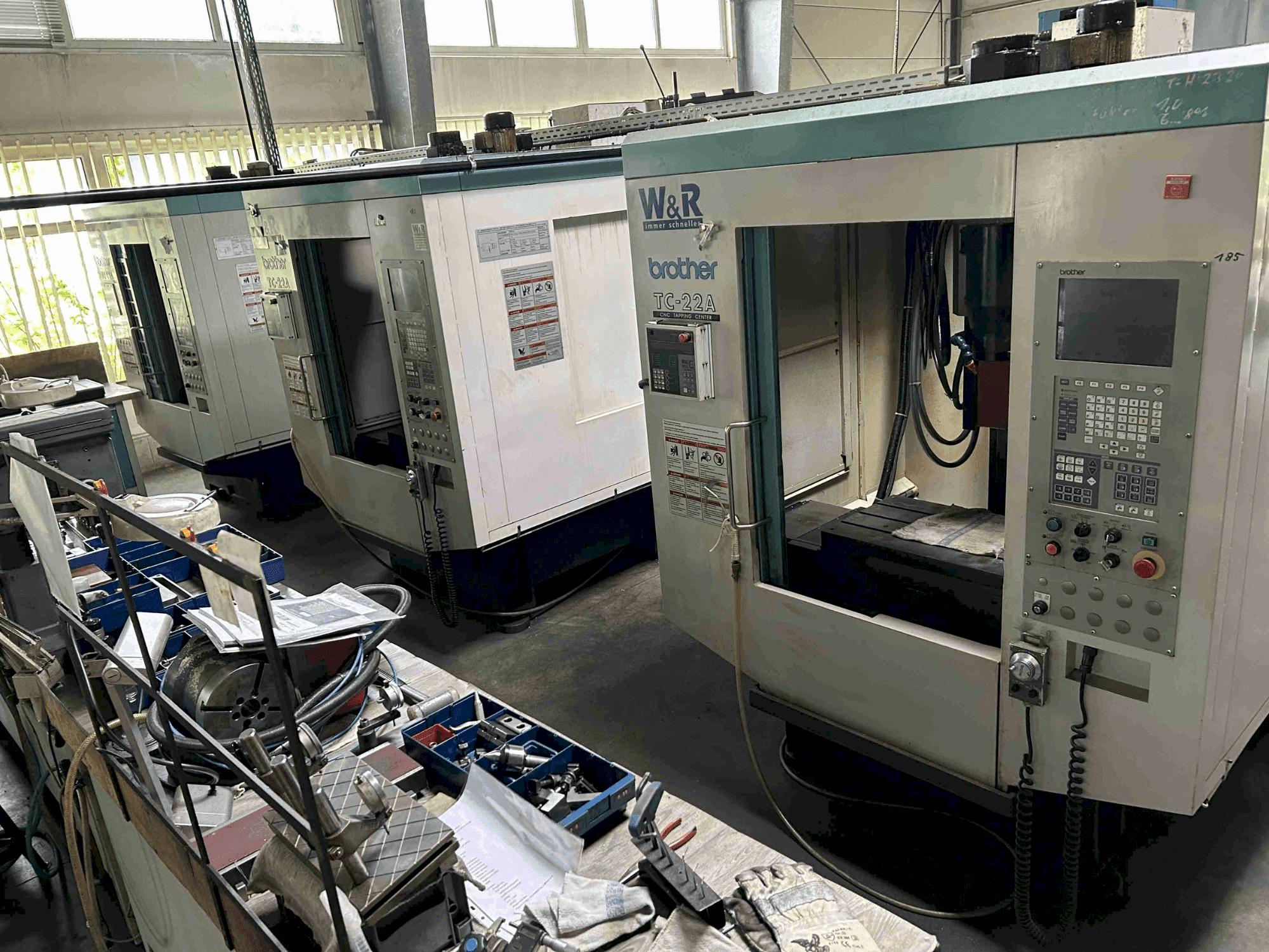 Prikaz  stroja Brother TC-22A  sprijeda