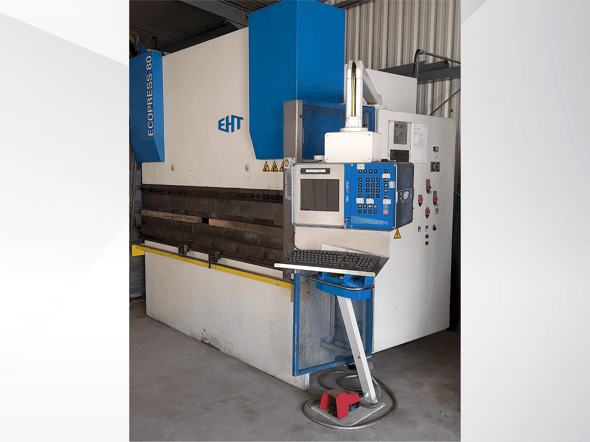 Prikaz  stroja EHT Ecopress 80  sprijeda