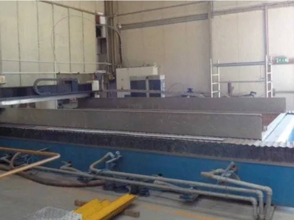 Prikaz  stroja YC Industry YCWJ-3742-L3060  sprijeda