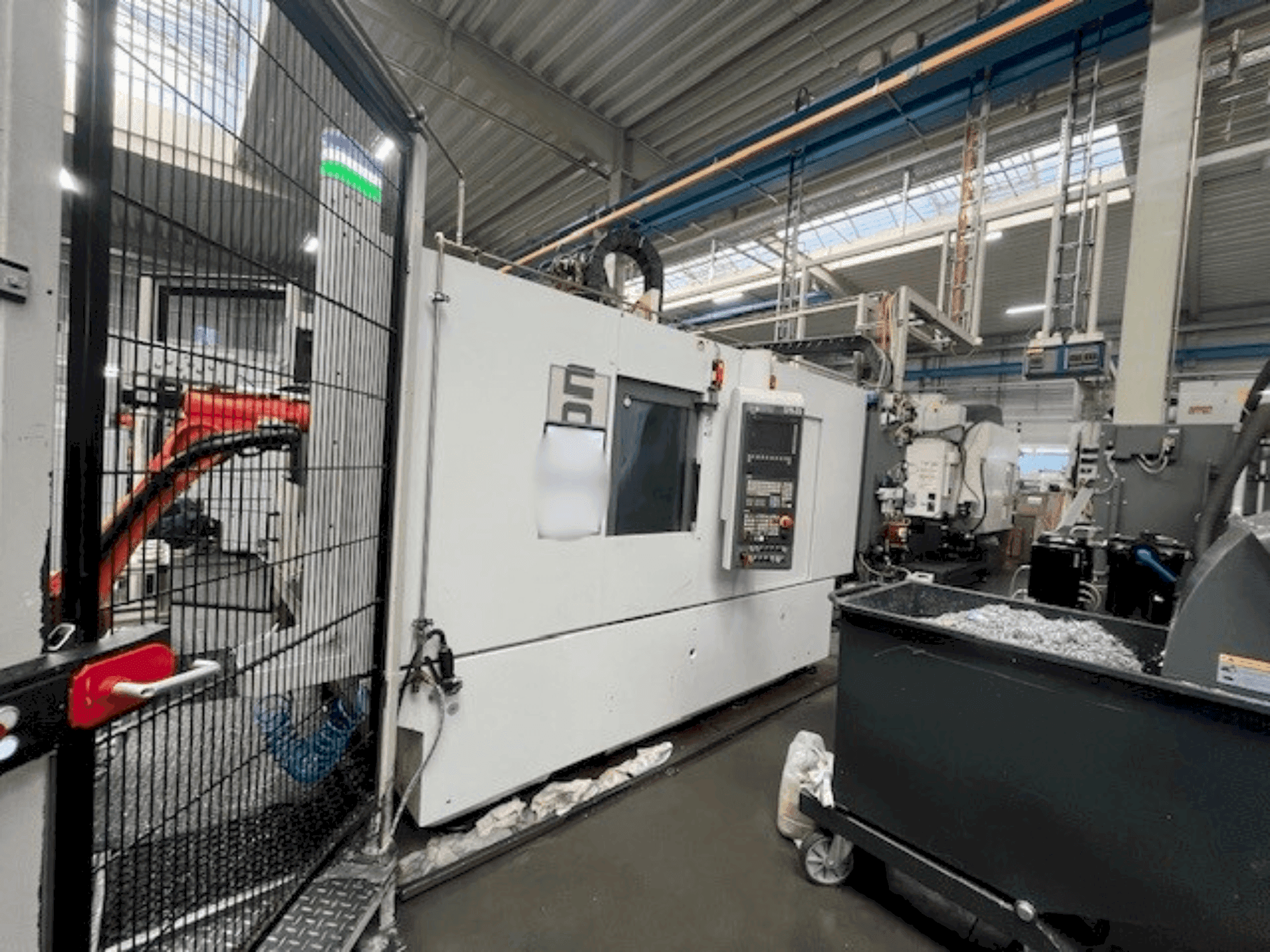 Prikaz  stroja CHIRON DZ 15 W  sprijeda