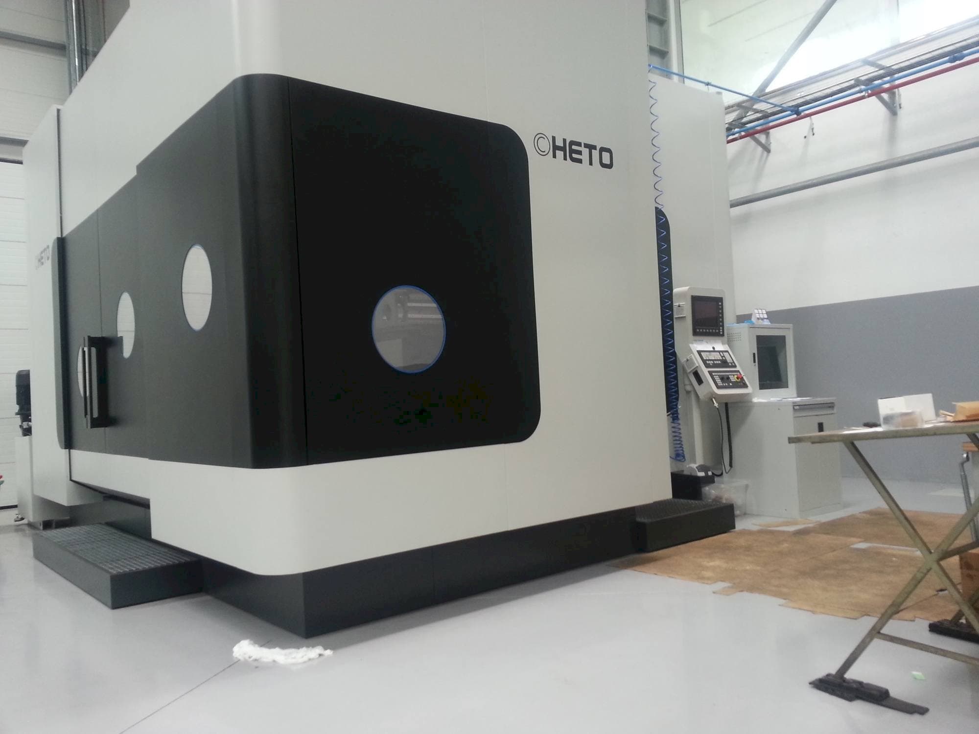 Prikaz  stroja CHETO IX3000  sprijeda