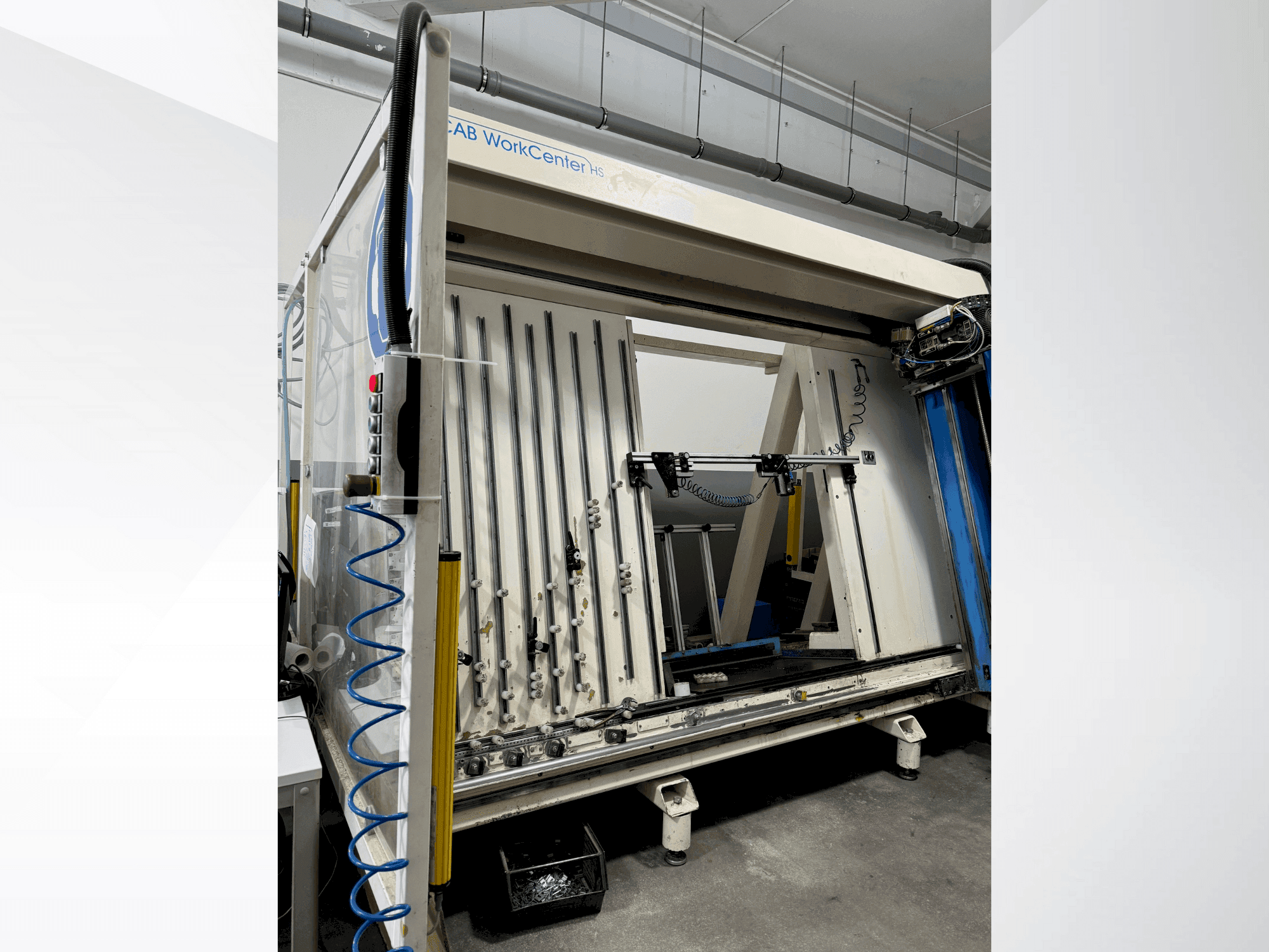 Prikaz  stroja STEINHAUER eCAB workCenter HS  sprijeda