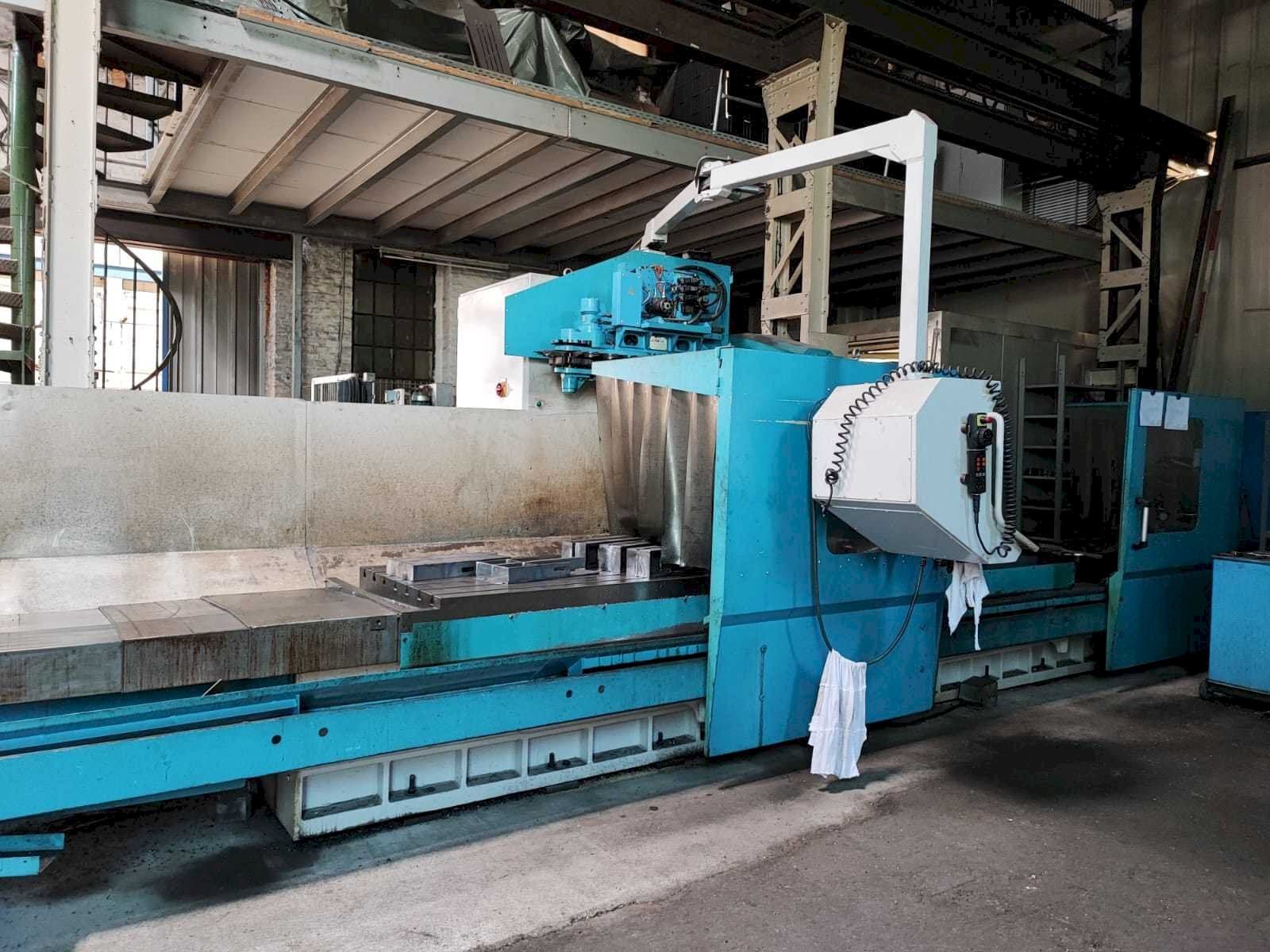 Prikaz  stroja MTE BF 4200  sprijeda