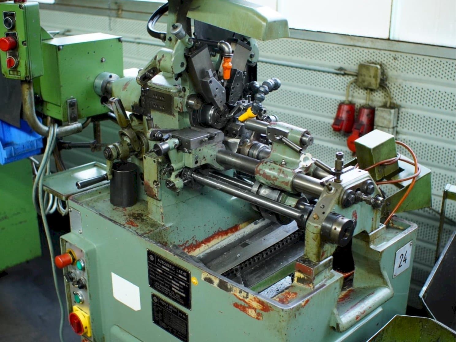 Prikaz  stroja LICO TA25  sprijeda