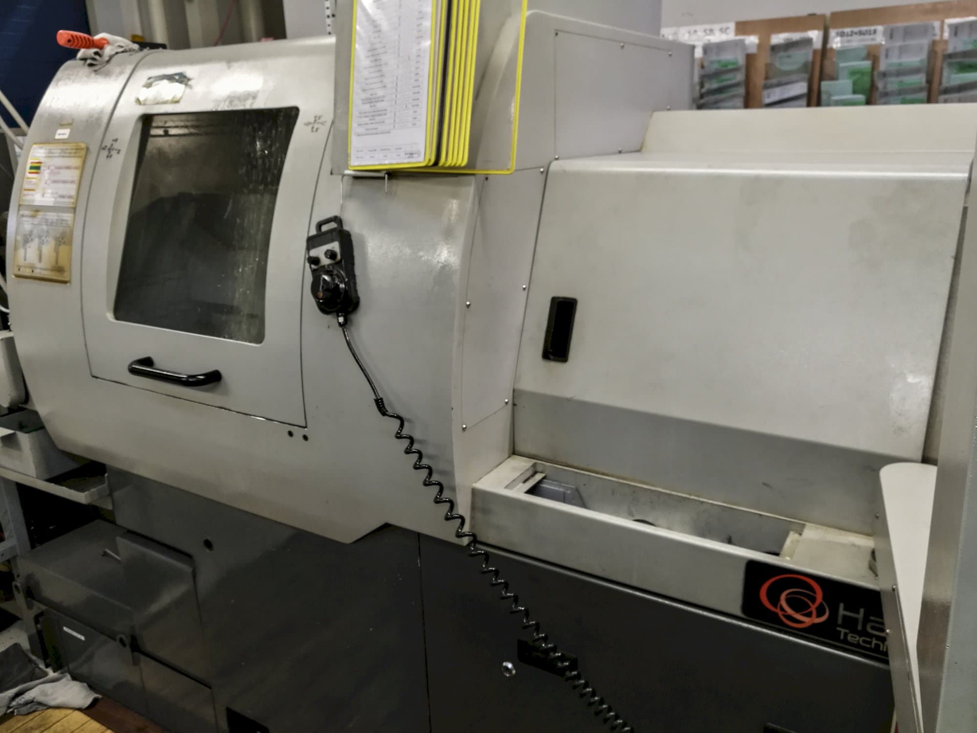 Prikaz  stroja Hanwha XD 20 N zdesna