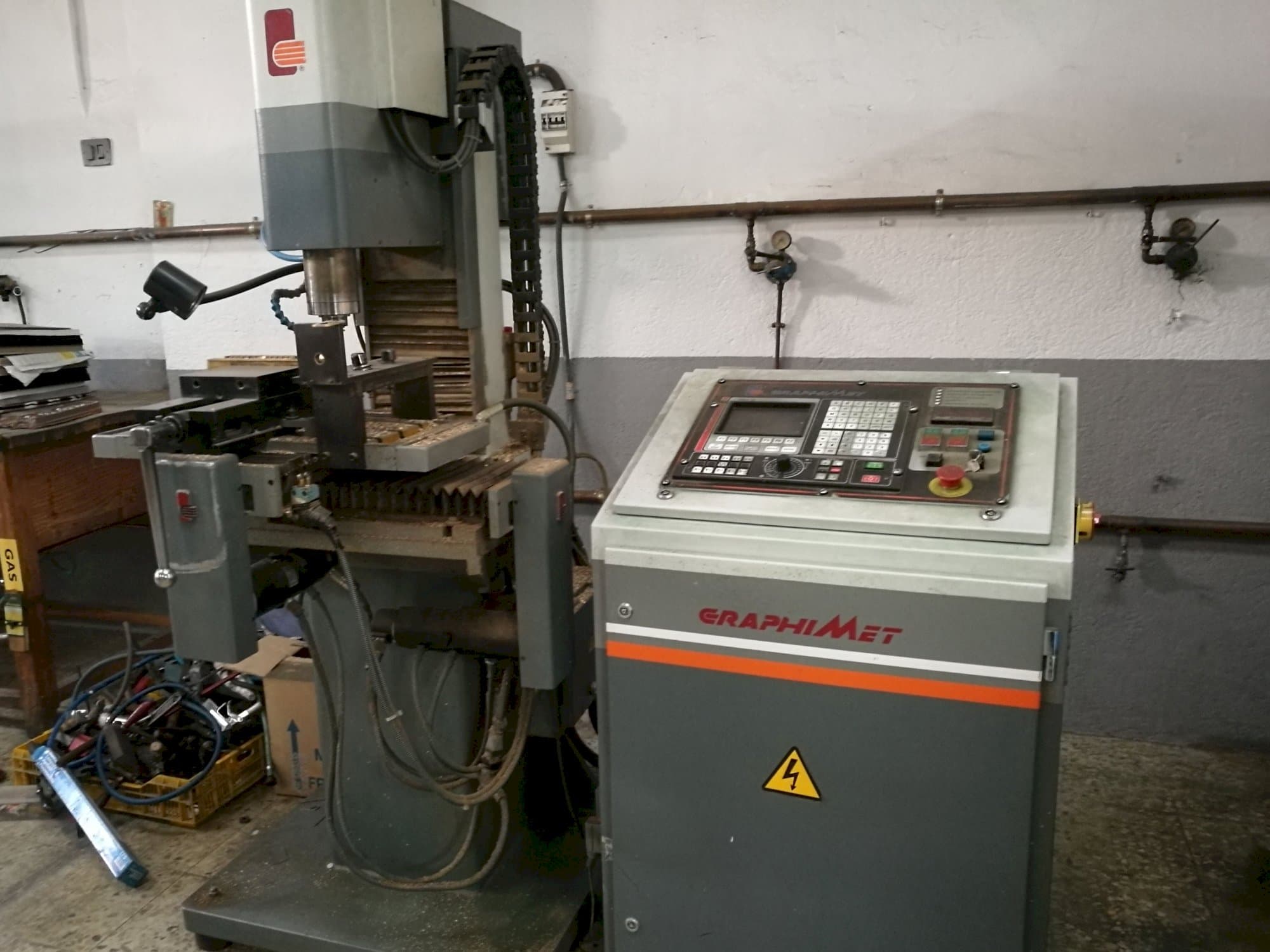 Prikaz  stroja GRAPHIMET A-2 zdesna