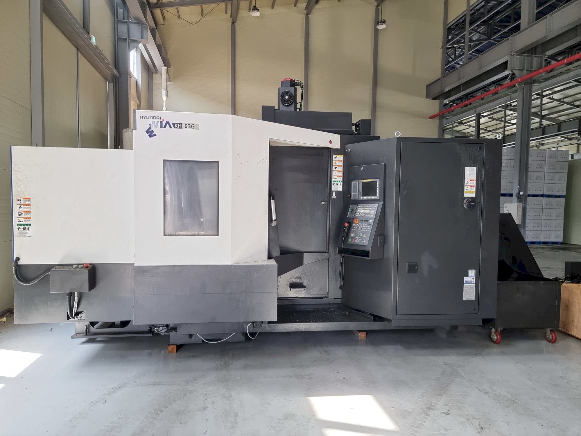 Prikaz  stroja Hyundai Wia KH63G  sprijeda