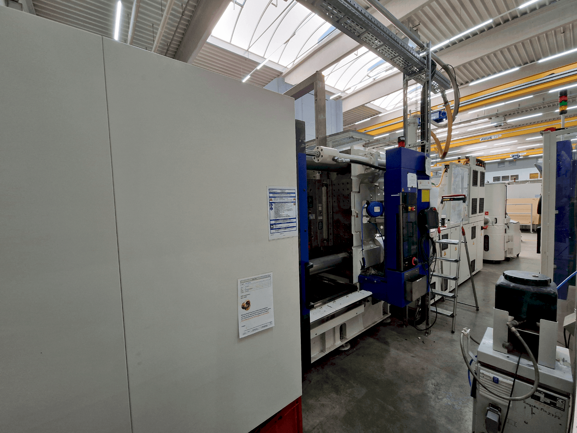 Prikaz  stroja Engel duo 2400/650  sprijeda