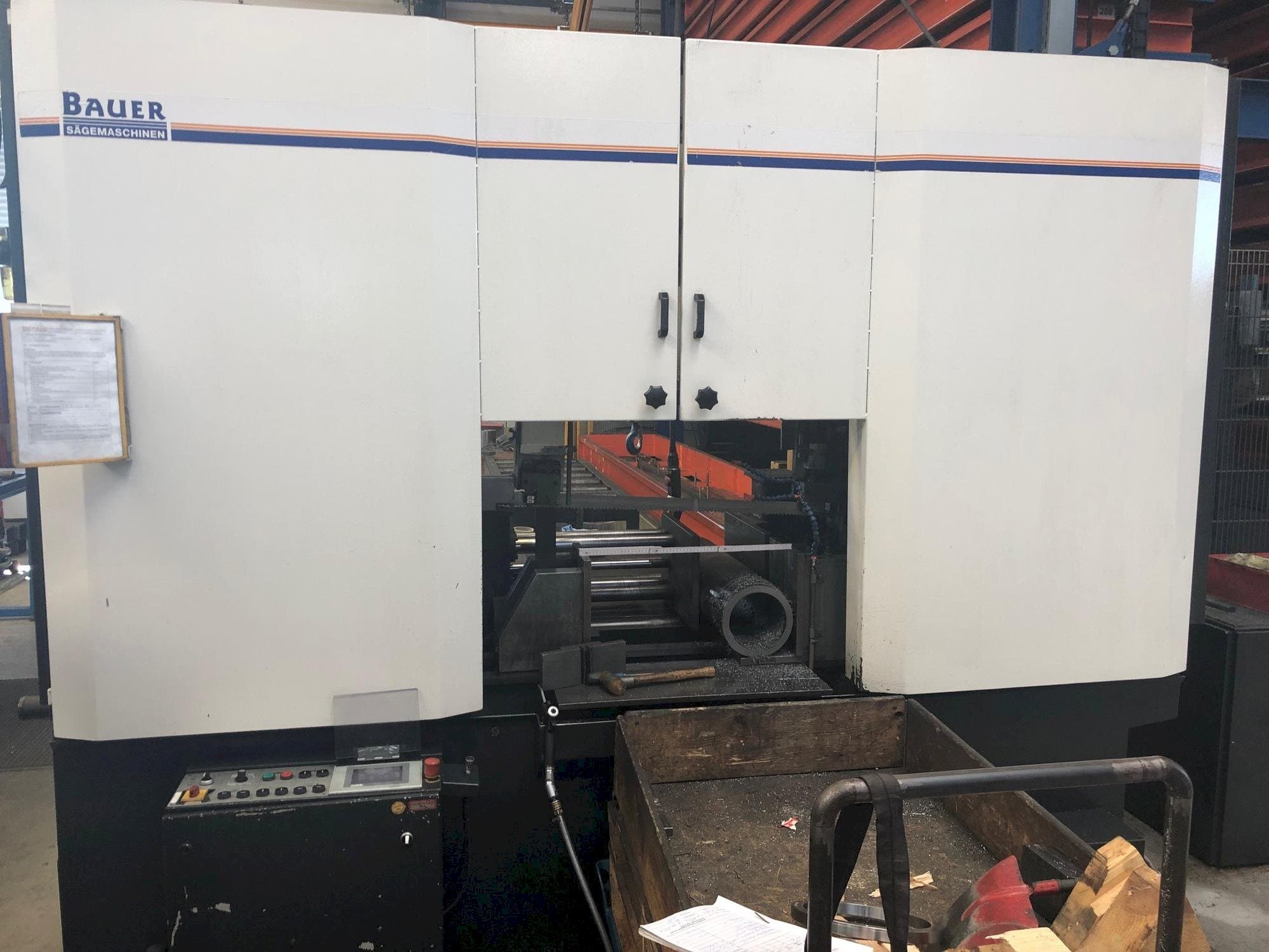 Prikaz  stroja BAUER SA 550 ZA  sprijeda