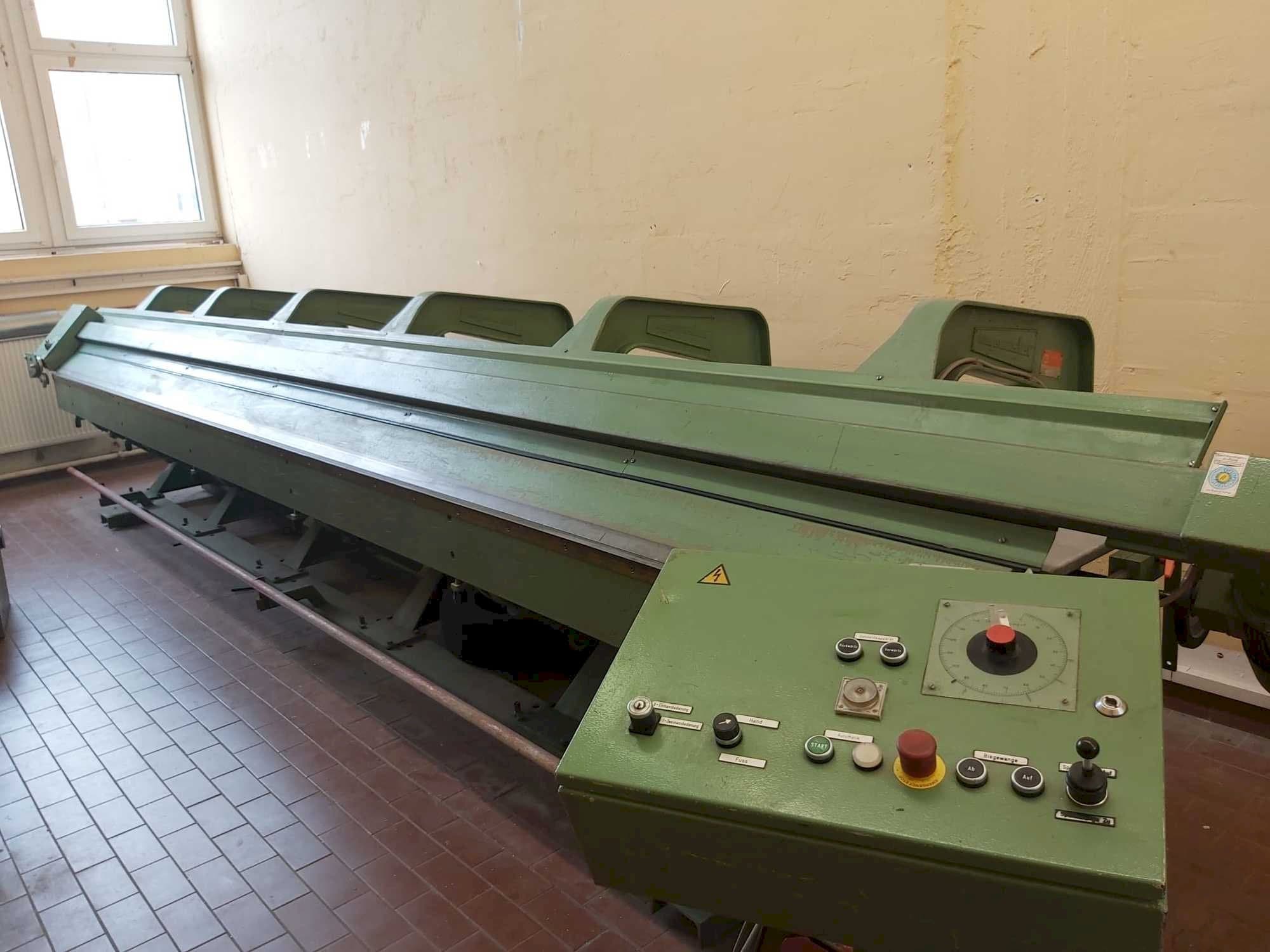 Prikaz  stroja Biegmeister BMTH 6.1,5  sprijeda