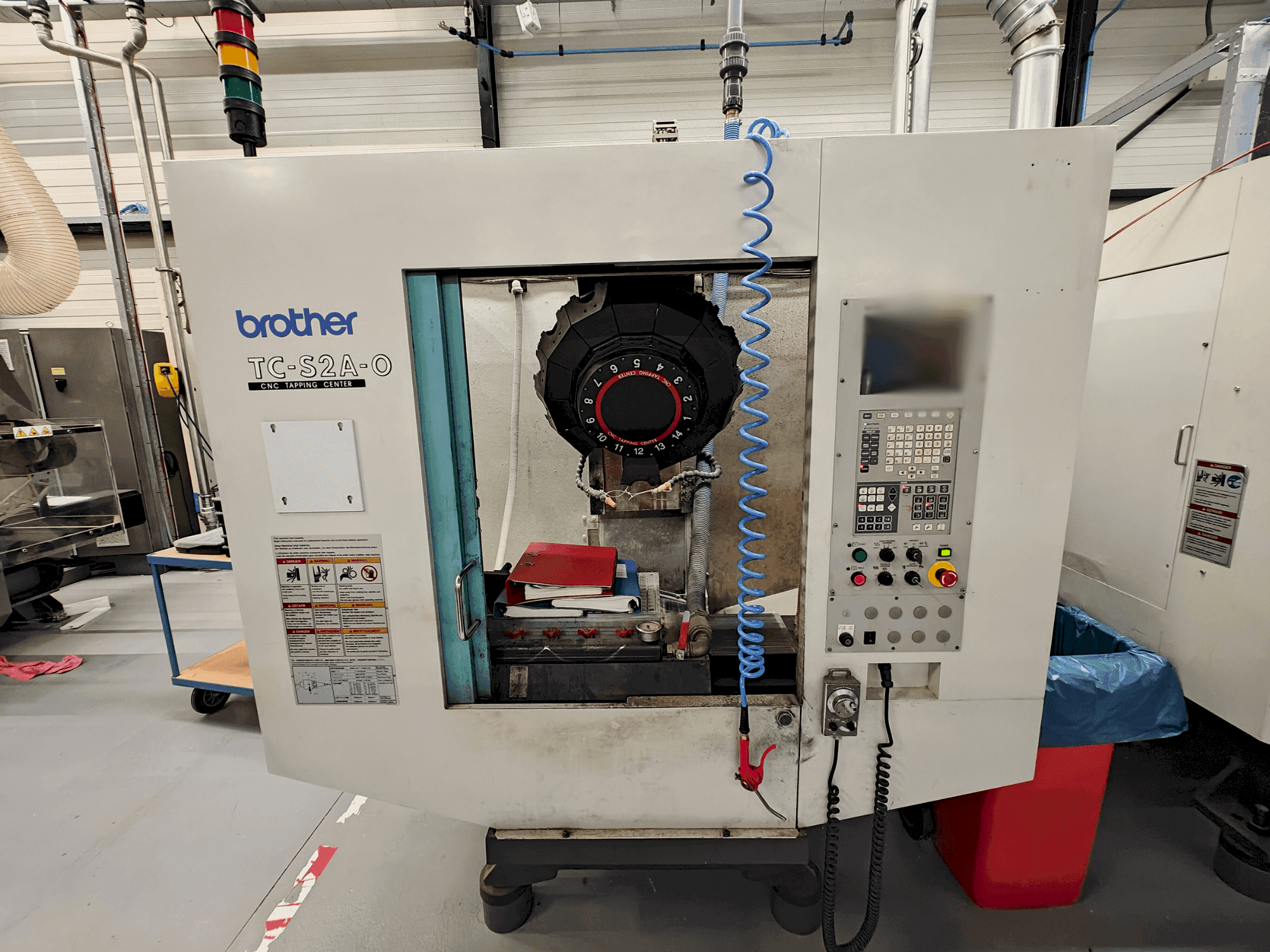 Prikaz  stroja Brother C-S2A-O  sprijeda