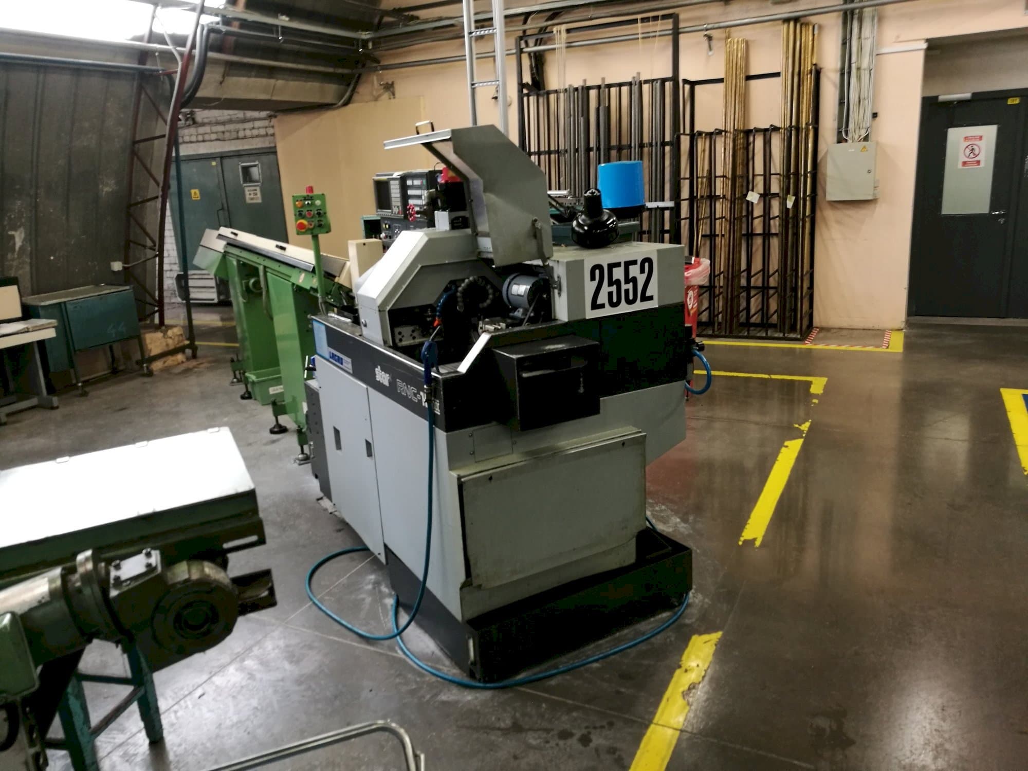 Prikaz  stroja Star RNC-16  sprijeda